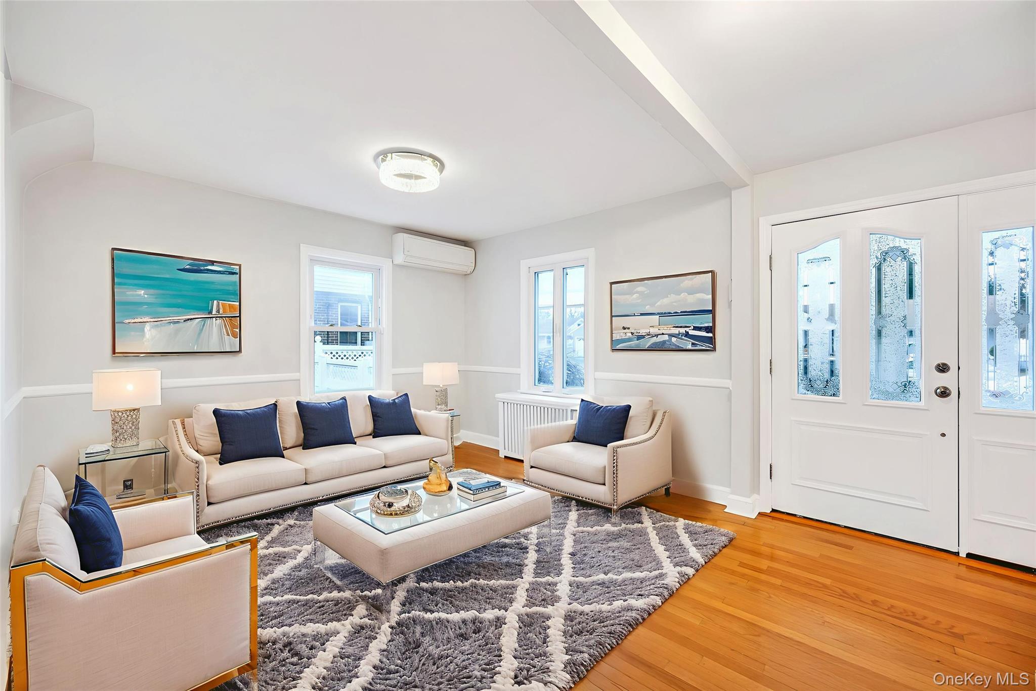 #4 photo, 2585 Oceanside Road, Нассау ‖ Oceanside , NY 11572