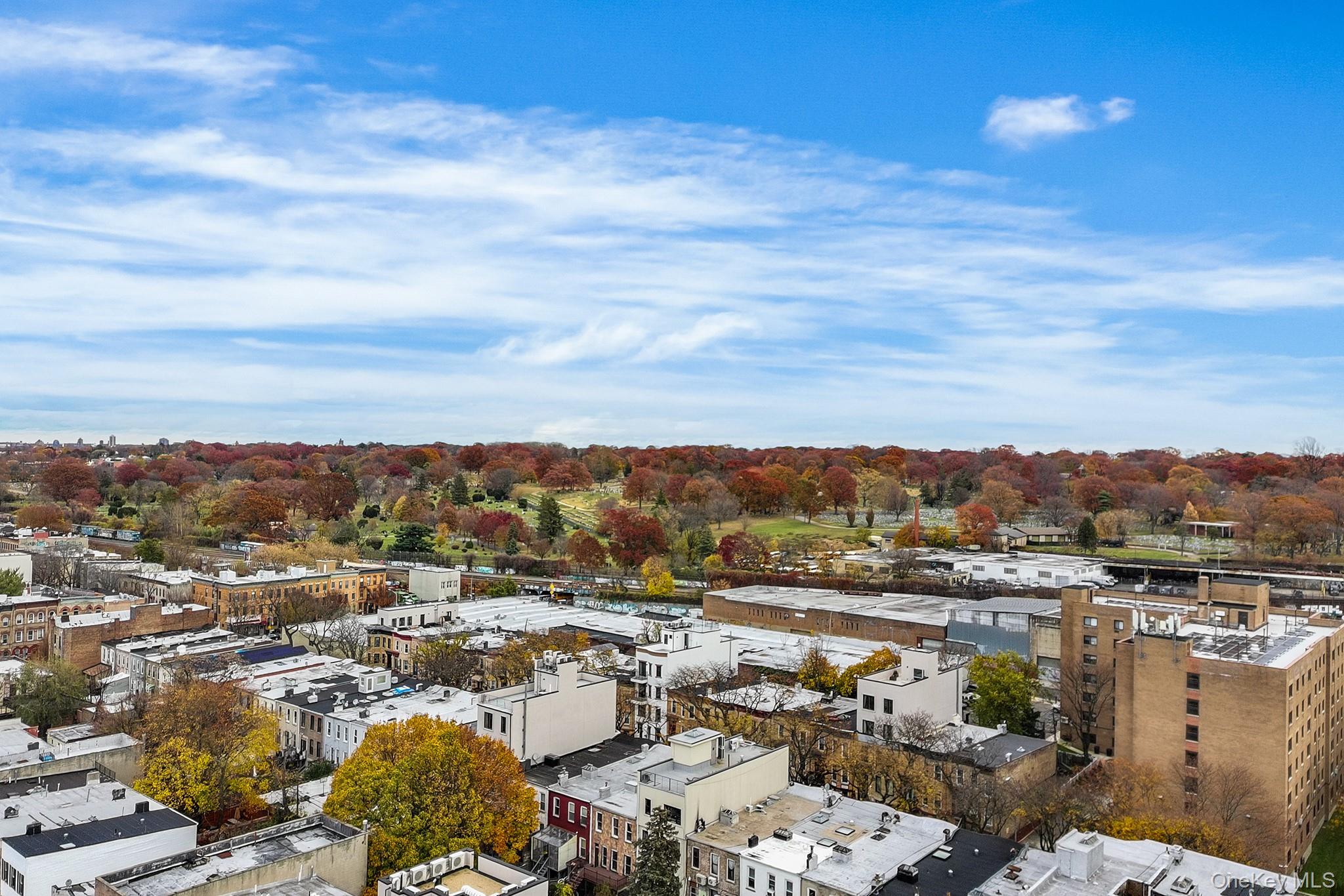 #2 photo, 693 Evergreen Avenue, 브루클린 Brooklyn , NY 11207