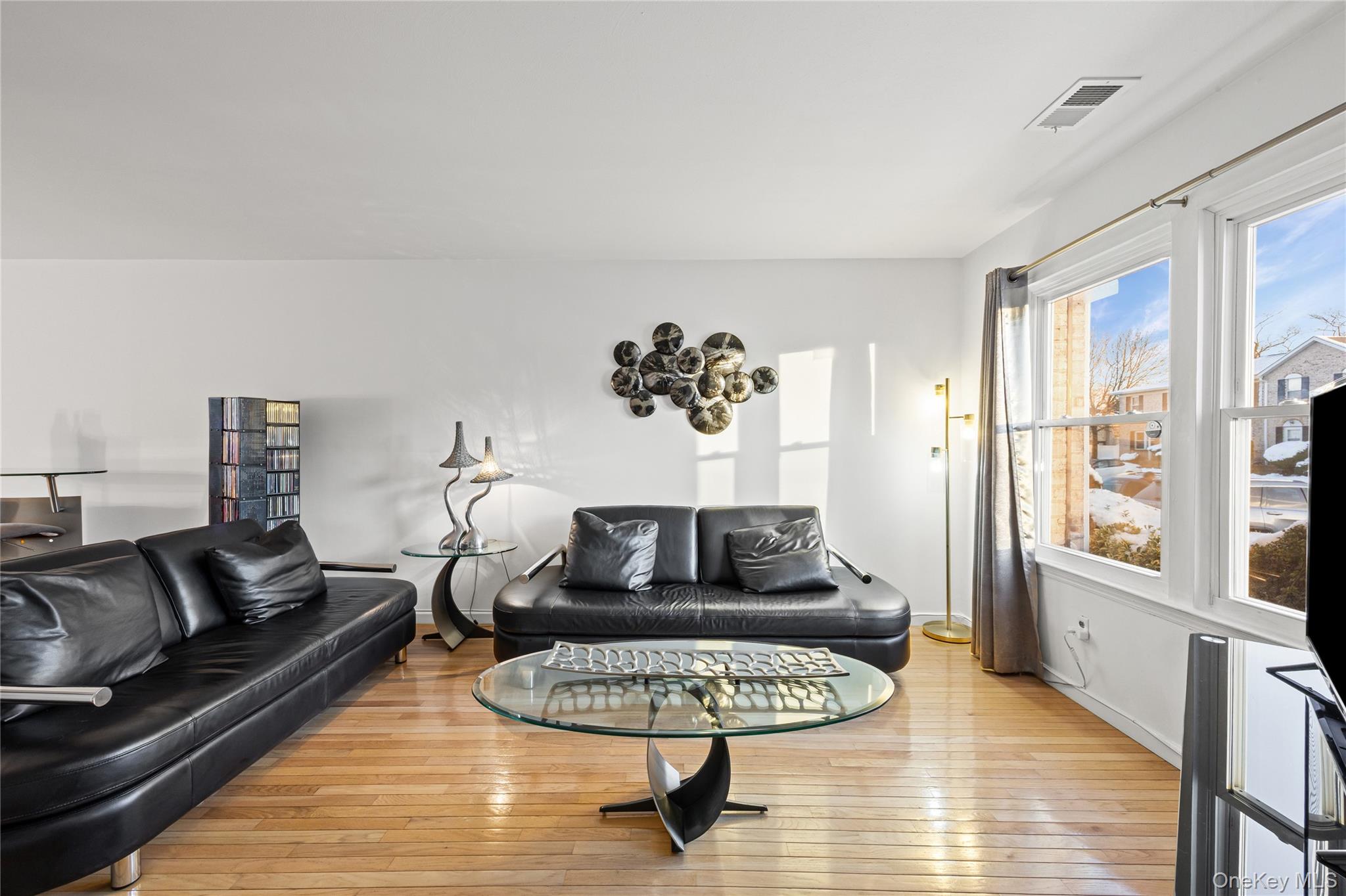 #10 photo, 2899 Grand Avenue, Baldwin , NY 11510