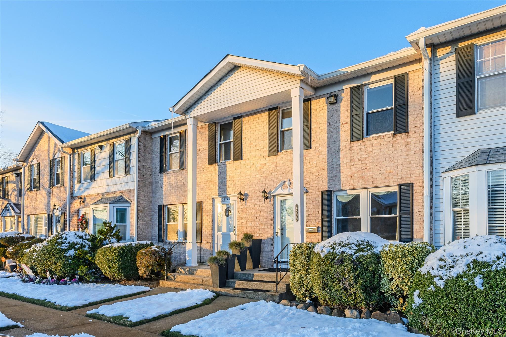 #2 photo, 2899 Grand Avenue, Baldwin , NY 11510