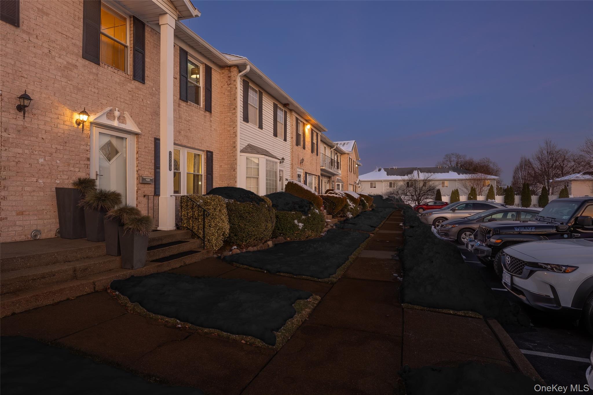 #5 photo, 2899 Grand Avenue, Baldwin , NY 11510