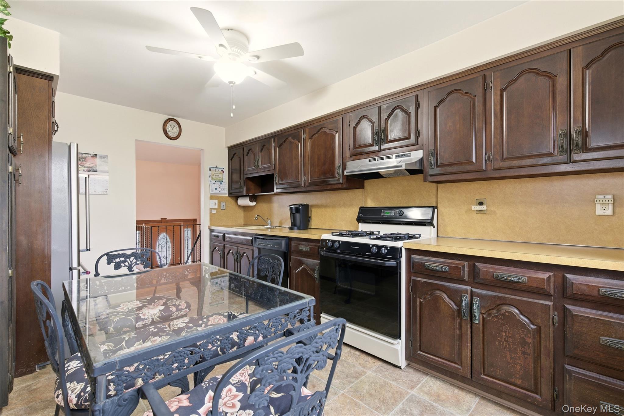 #9 photo, 53 Eastern Avenue, Deer Park , NY 11729