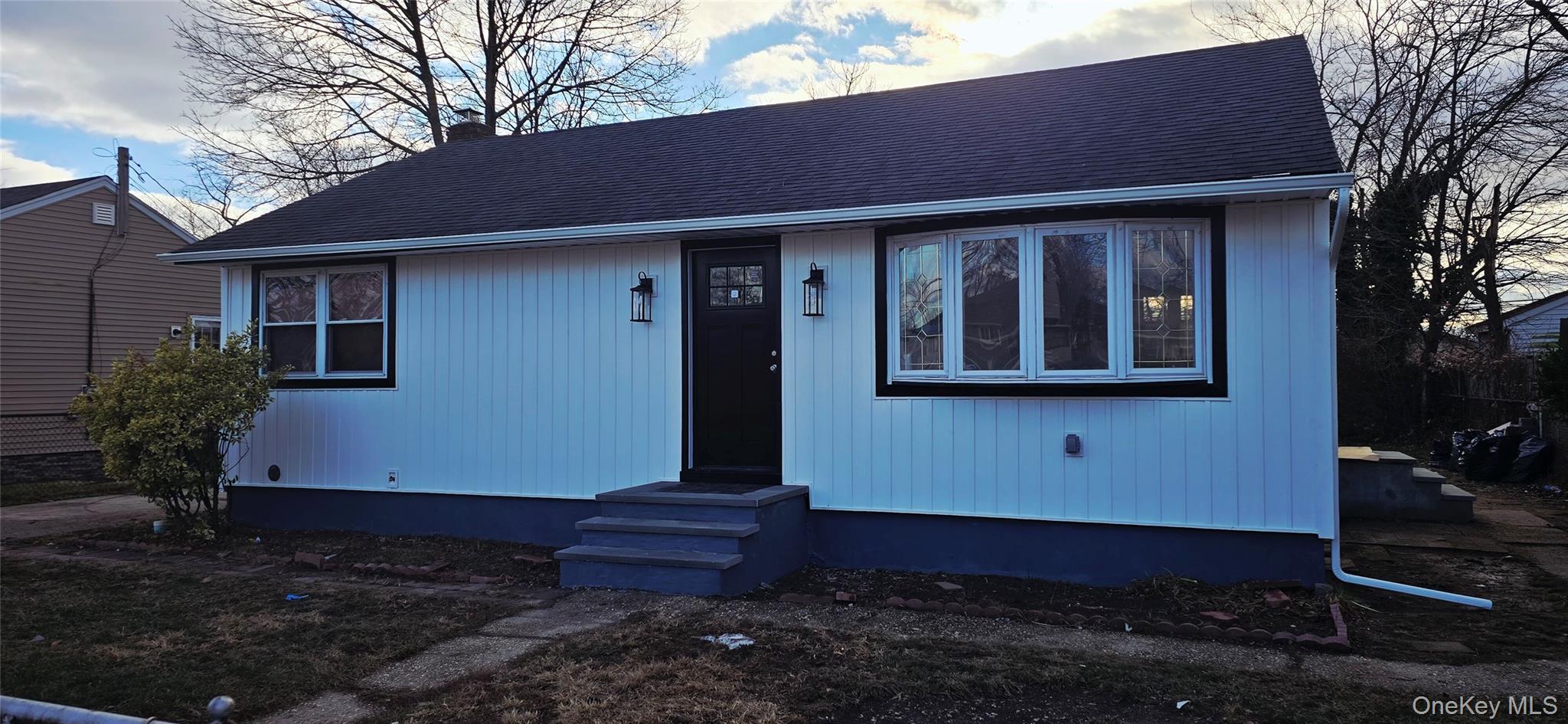 #2 photo, 33 Silverpine Drive, Amityville , NY 11701