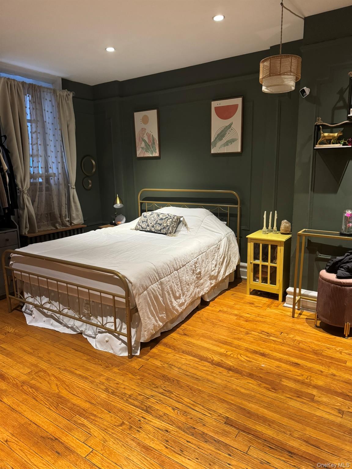 #13 photo, 83-19 116th Street, Kew Gardens , NY 11415