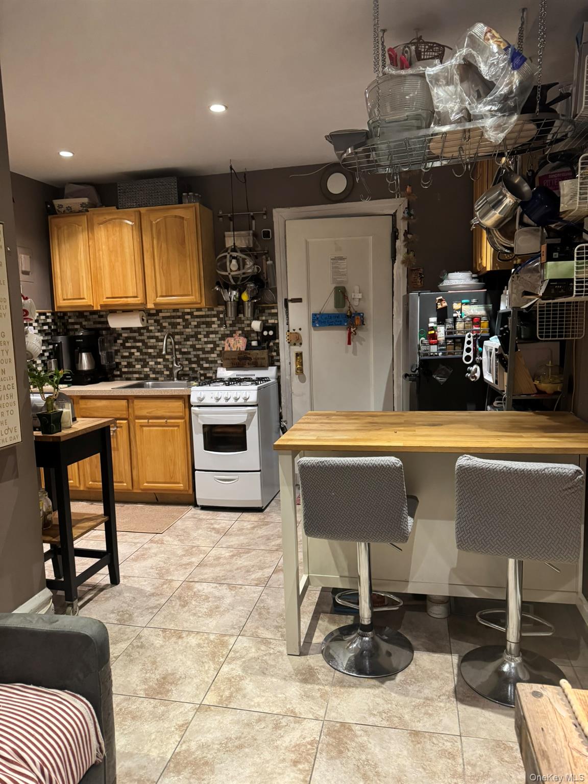 #8 photo, 83-19 116th Street, Kew Gardens , NY 11415