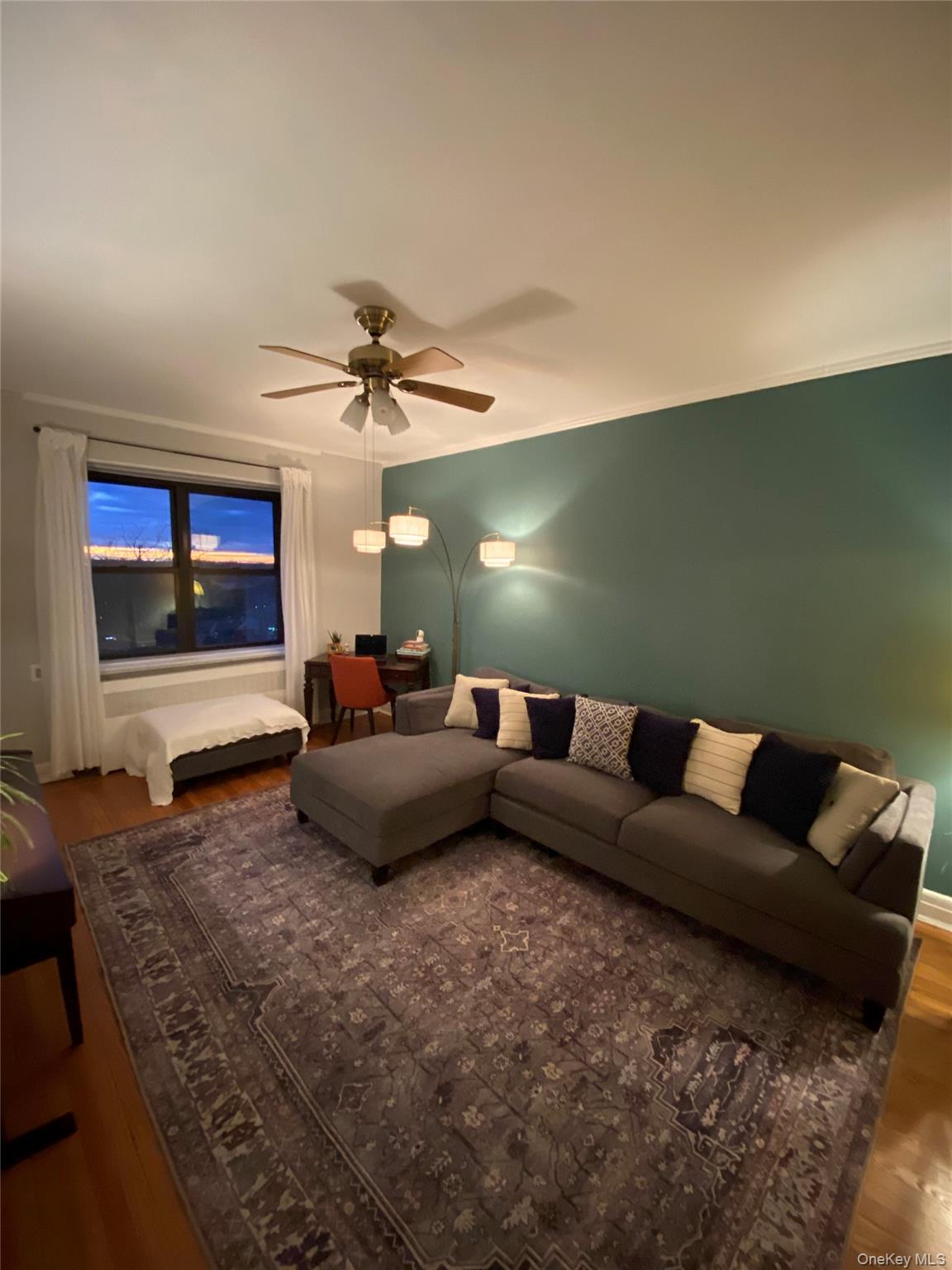 #12 photo, 141 Wyckoff Place, Woodmere , NY 11598