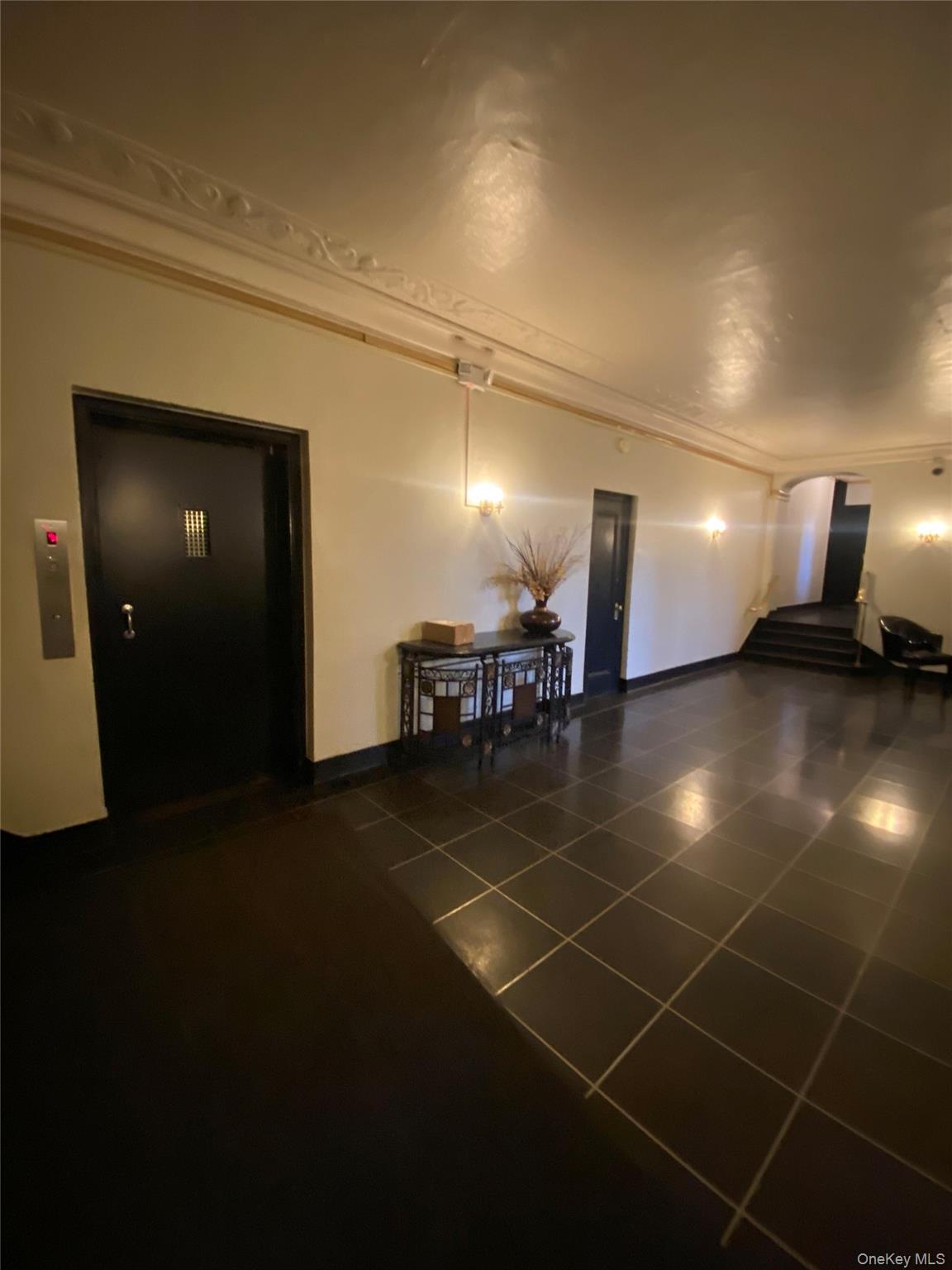 #4 photo, 141 Wyckoff Place, Woodmere , NY 11598