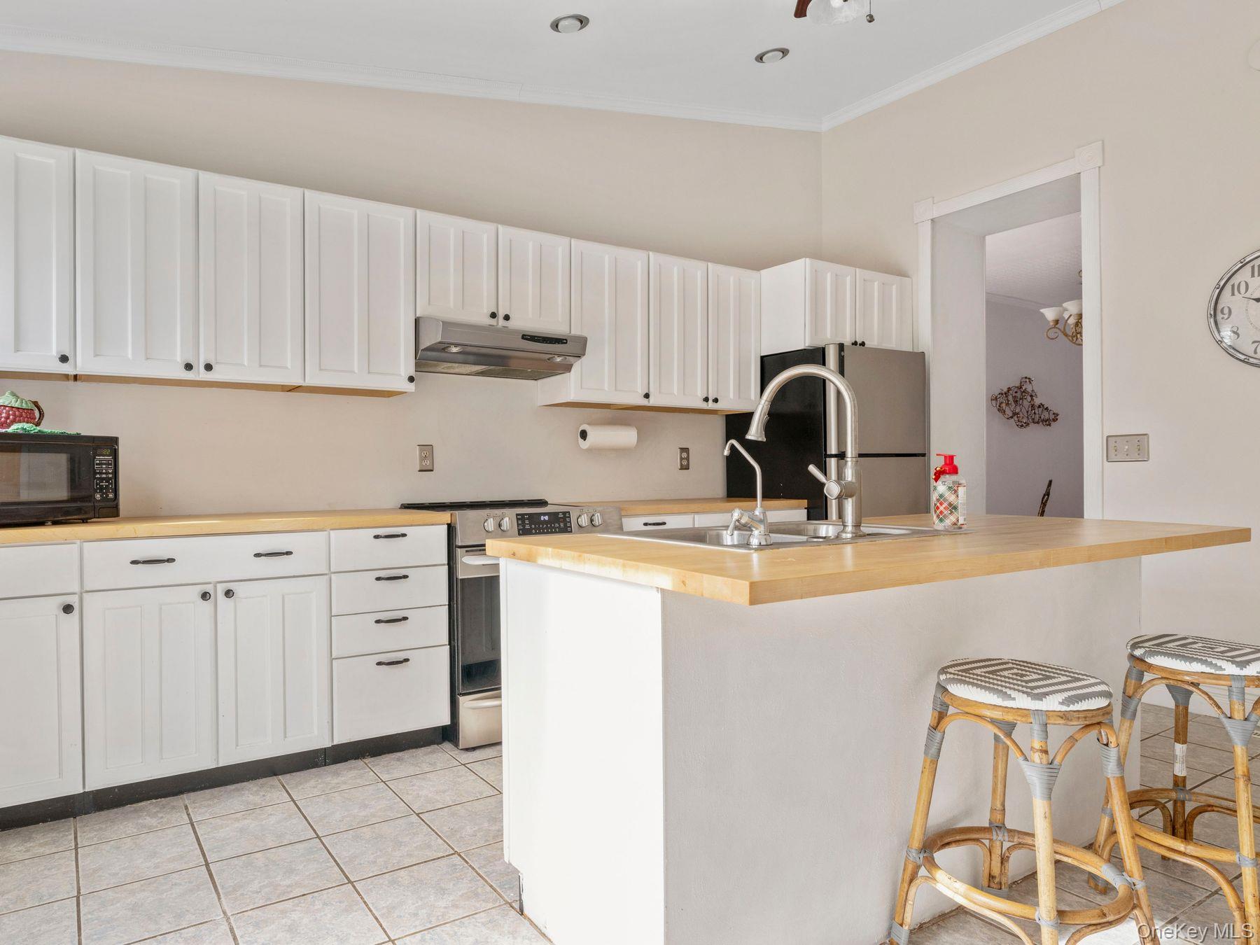 #9 photo, 27 Brick Row Street, Athens , NY 12015