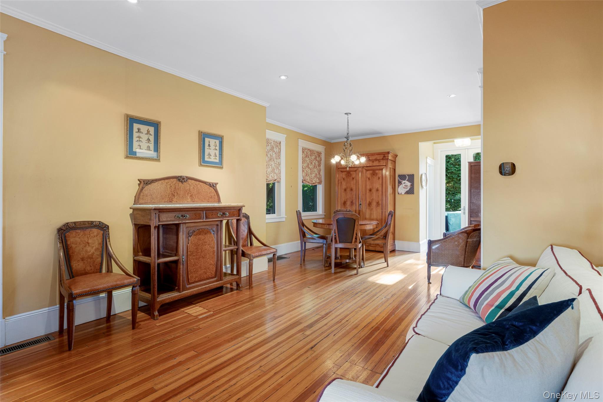 #8 photo, 5 Gerlach Place, Larchmont , NY 10538