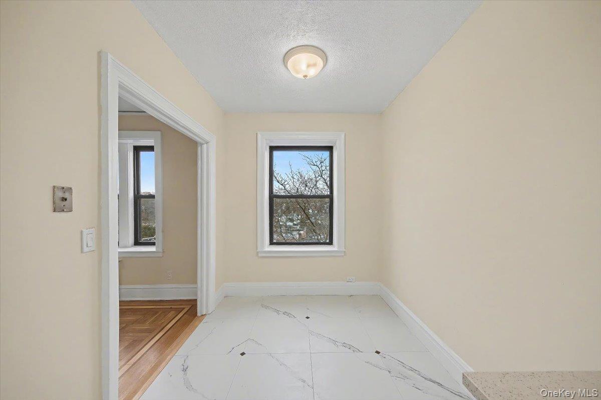 #10 photo, 127 Garth Road, Scarsdale , NY 10583