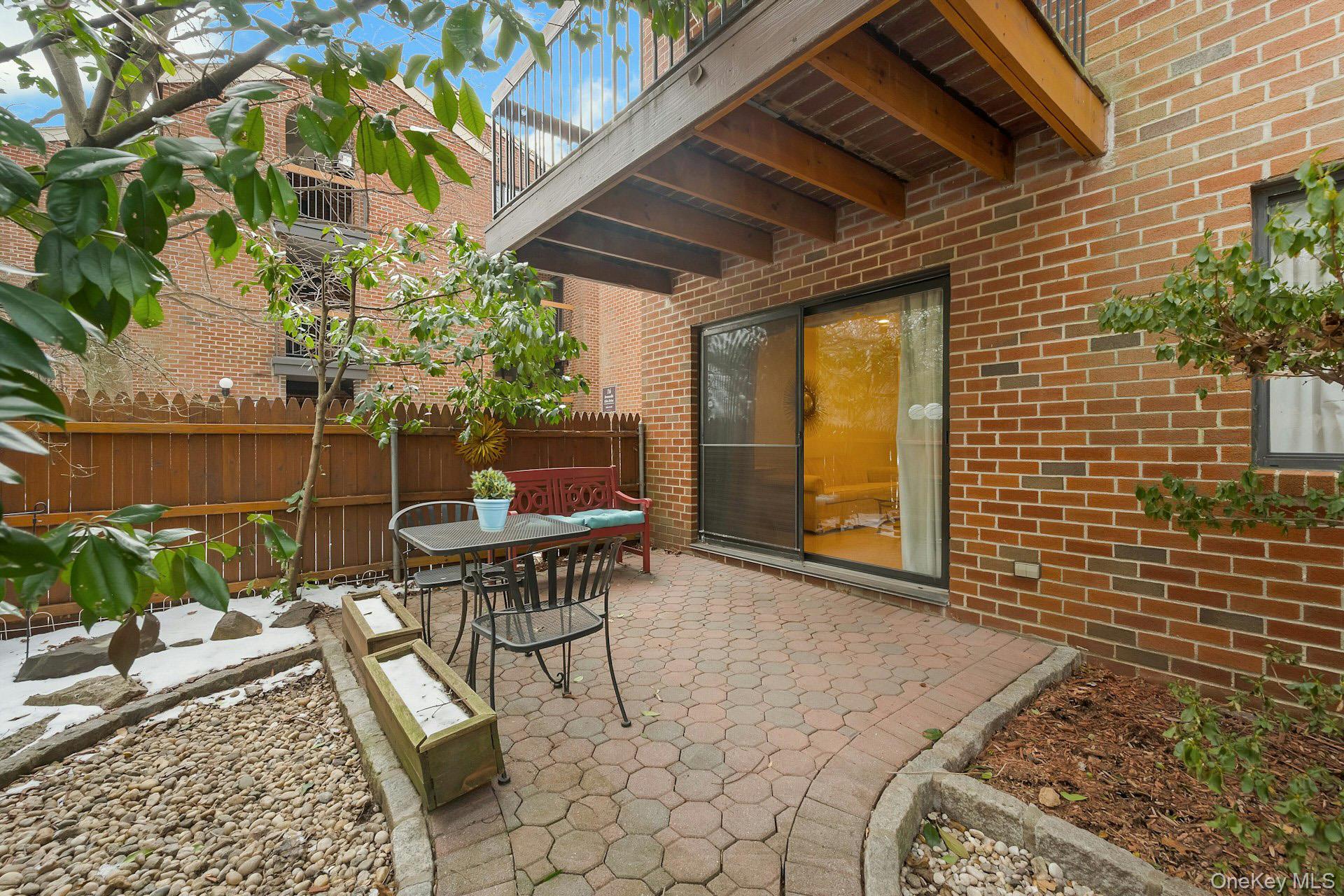 #17 photo, 16 Bronxville Glen Drive, ब्रोंक्स Bronxville , NY 10708