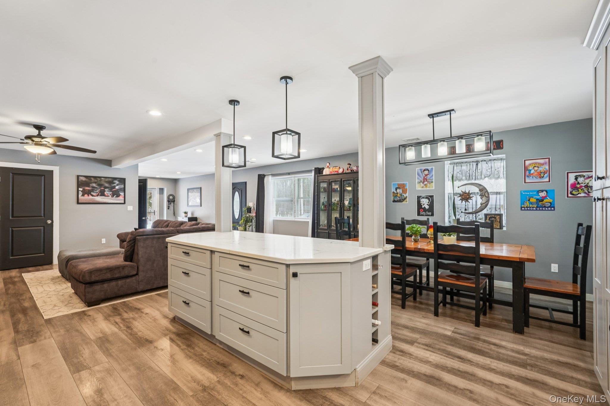 #13 photo, 184 Quaker Street, 뉴욕주 Wallkill , NY 12589