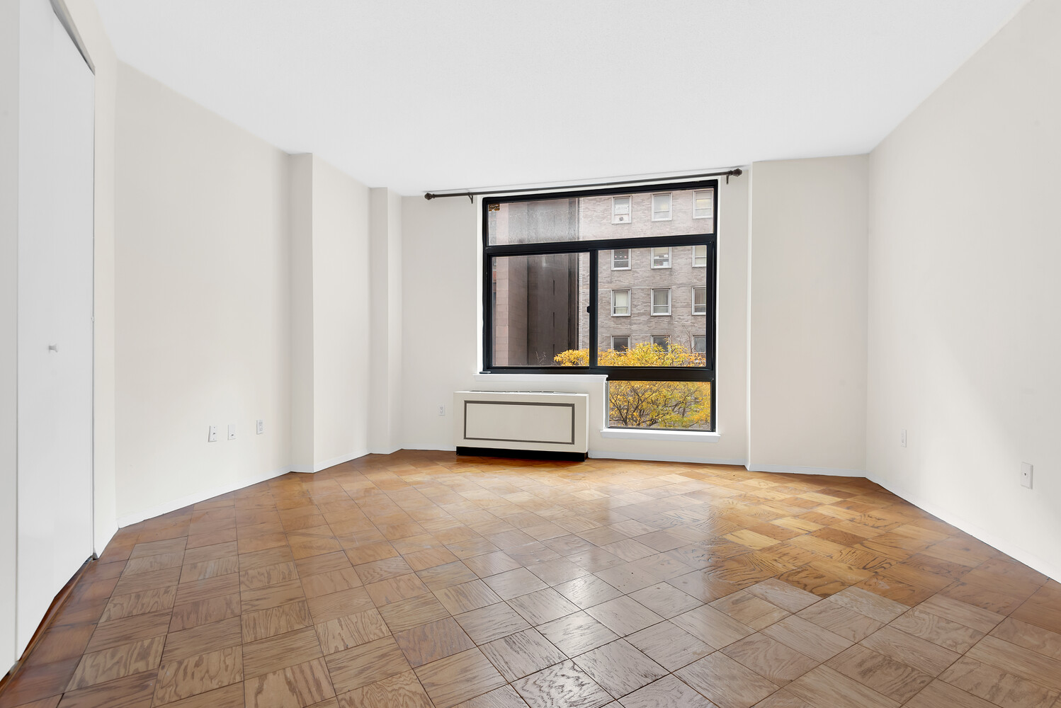 #4 photo, New York City, Turtle Bay , NY 10017