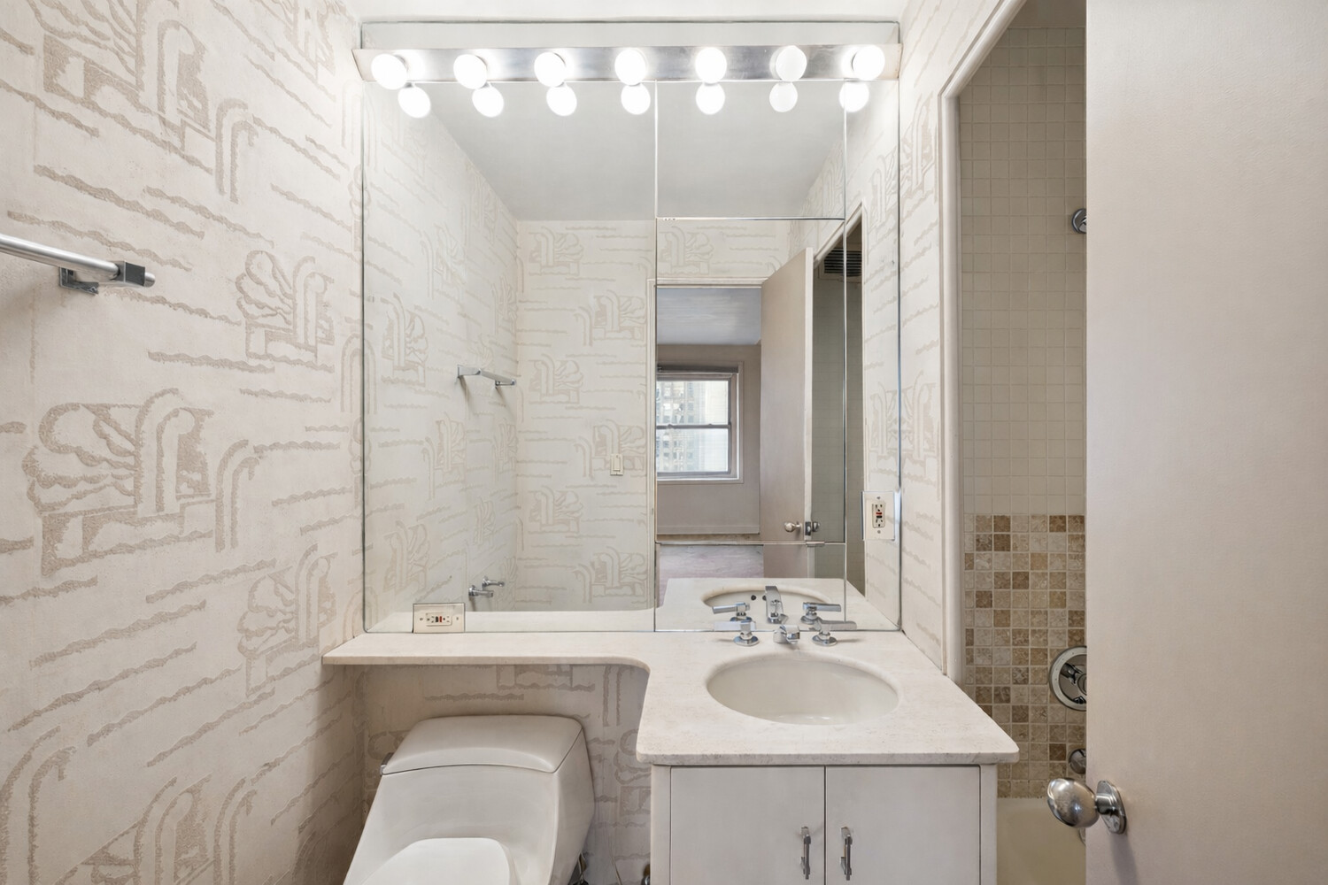 #16 photo, 118 E 60TH Street, 曼哈頓 中城东区 Lenox Hill , NY 10022