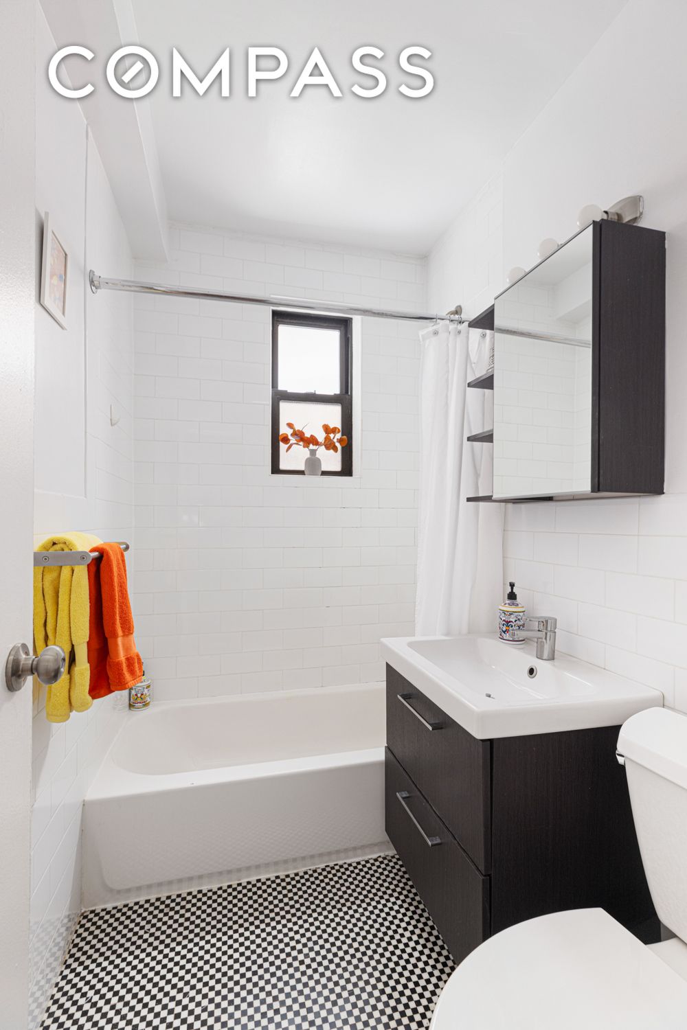 #7 photo, 160 W 85th Street, Upper West Side , NY 10024