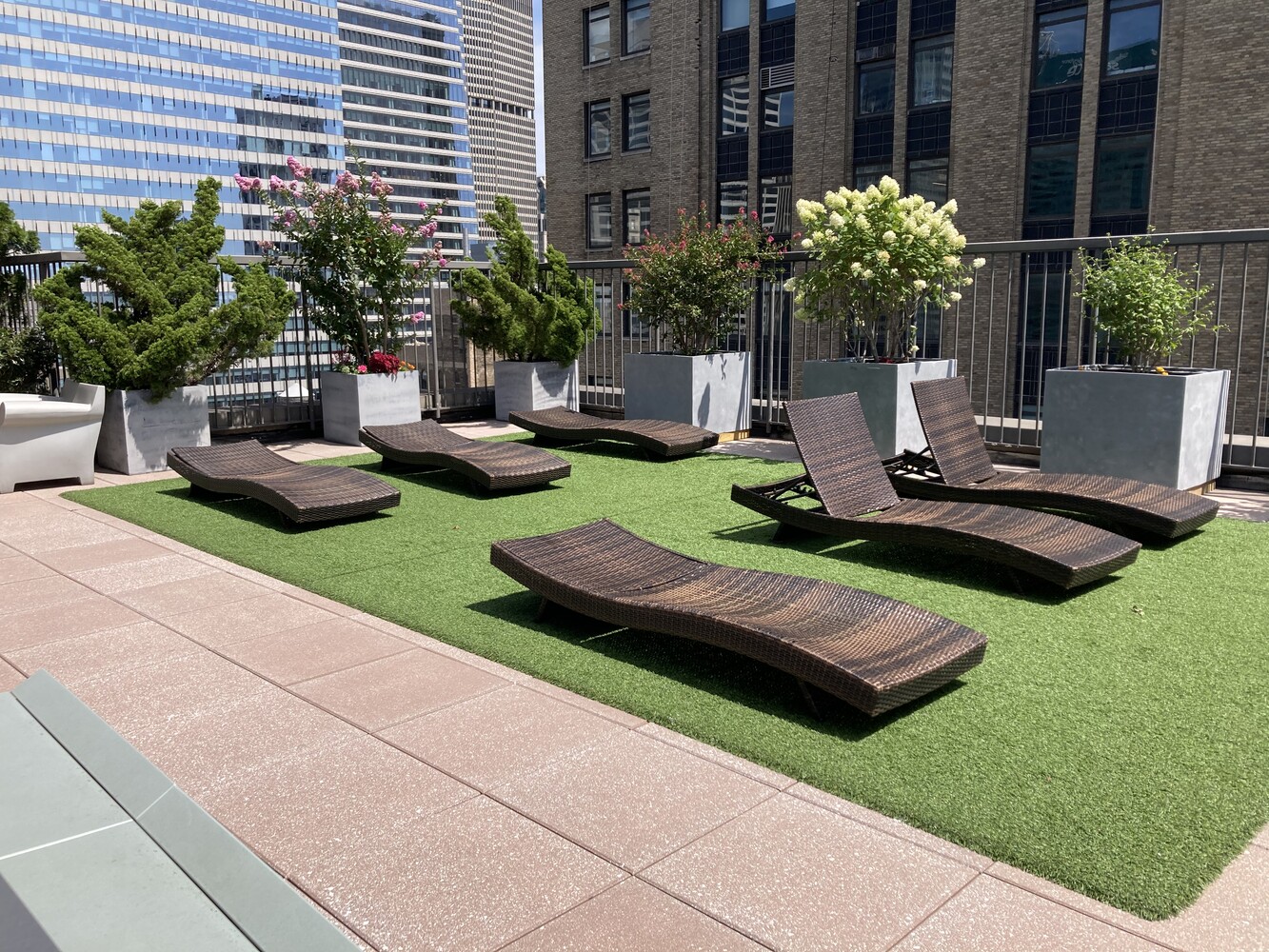 #14 photo, 445 5TH Avenue, Midtown , NY 10016