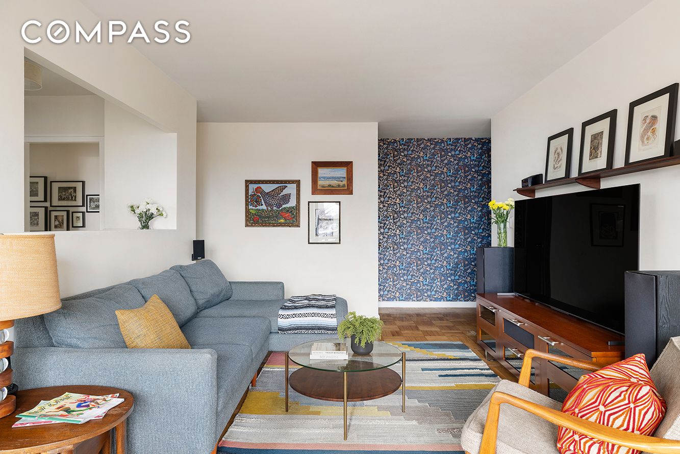 #5 photo, 210 Clinton Avenue, Clinton Hill , NY 11205