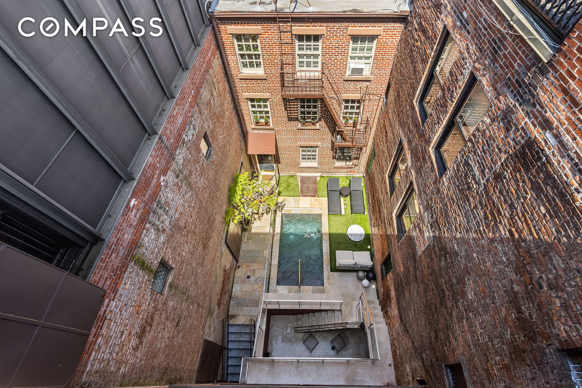 #21 photo, New York City, West Village , NY 10014