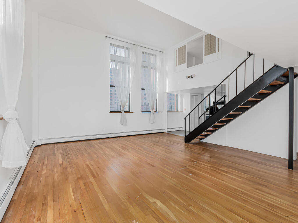 #3 photo, 305 E 108TH Street, East Harlem , NY 10029