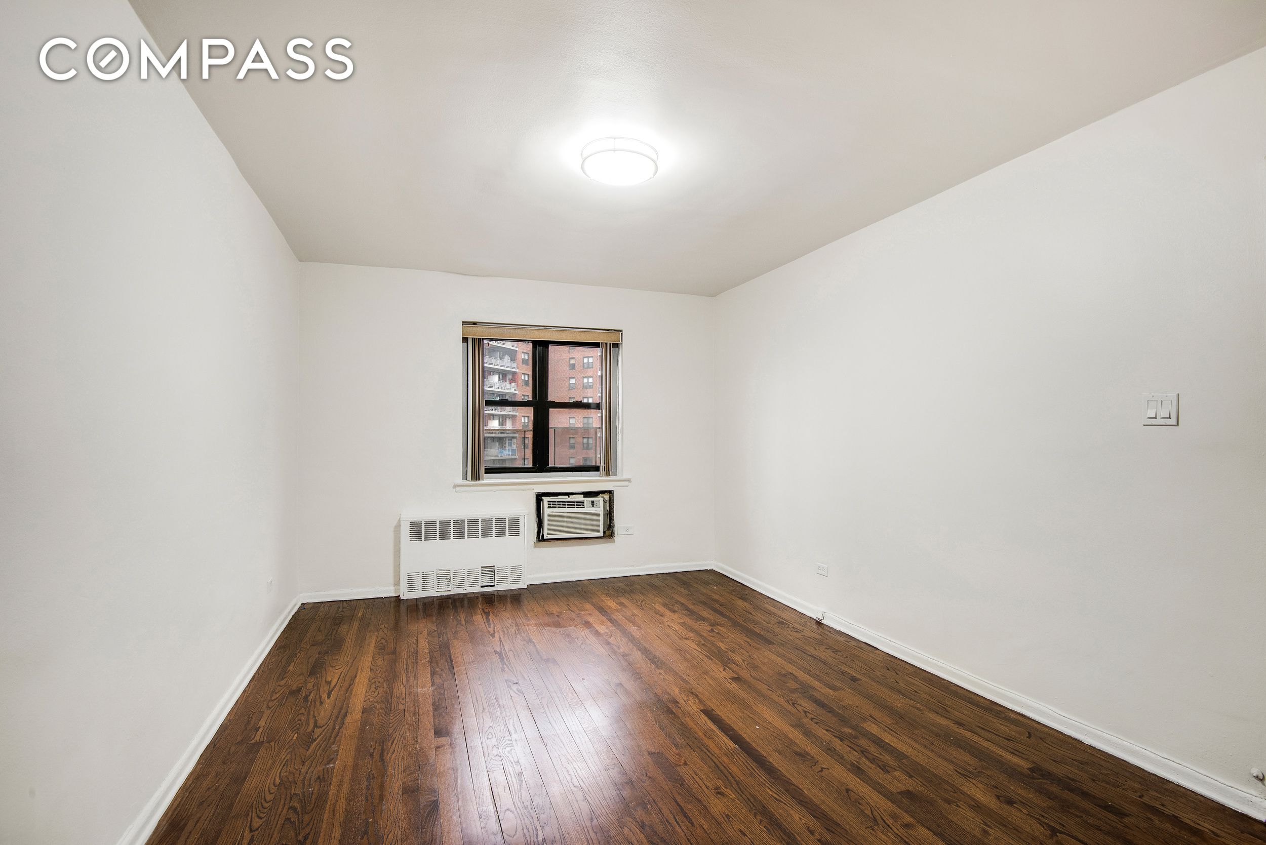 #6 photo, 57-10 Junction Boulevard, Elmhurst , NY 11373