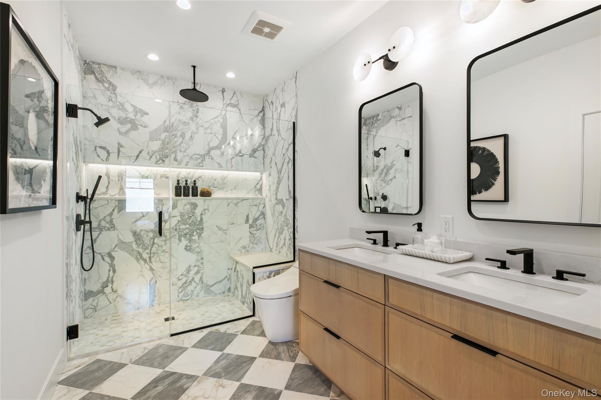 #7 photo, 81 Juniper Lane, Yaphank , NY 11980