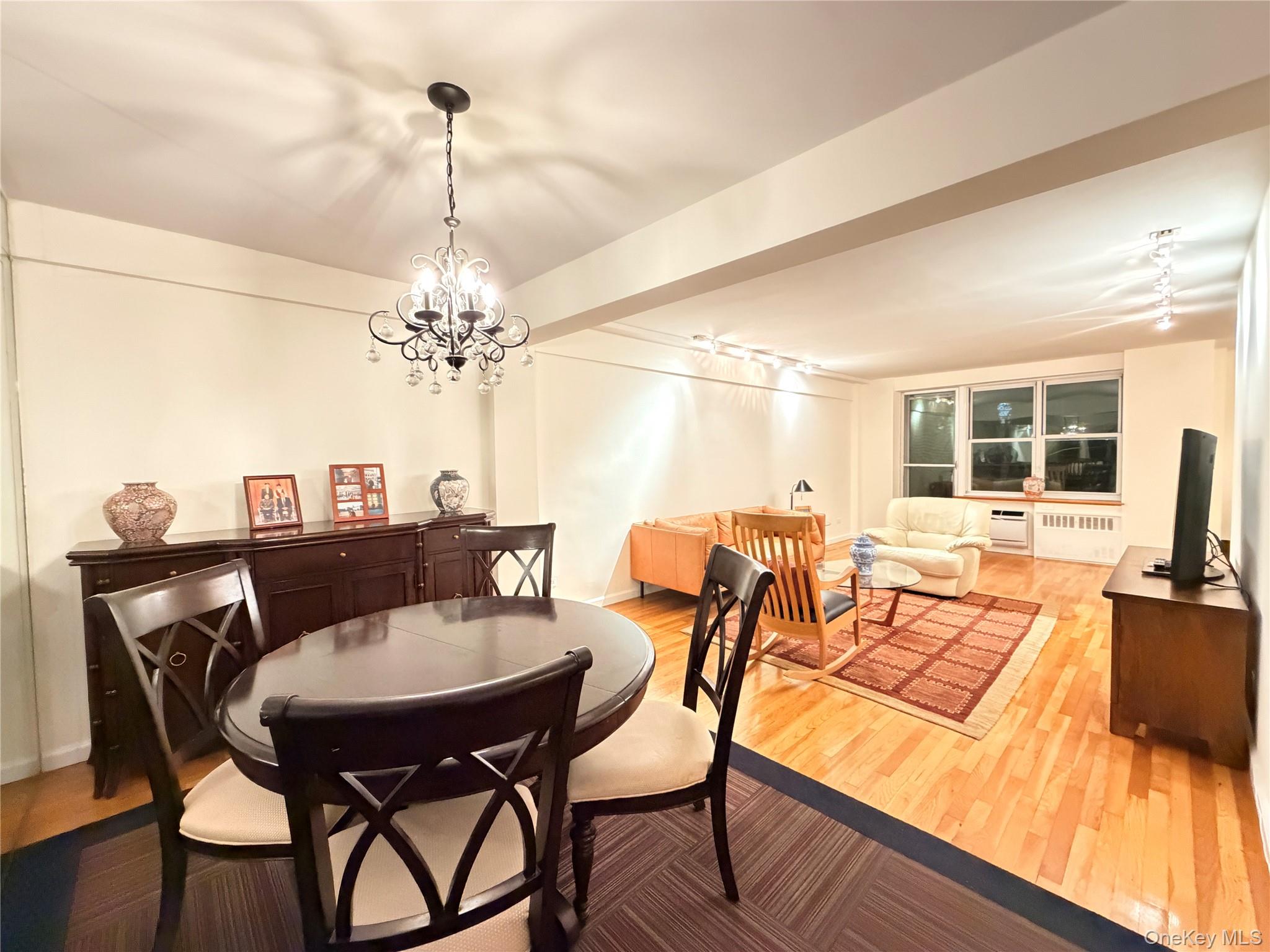 #10 photo, 142-05 Roosevelt Avenue, Flushing , NY 11354