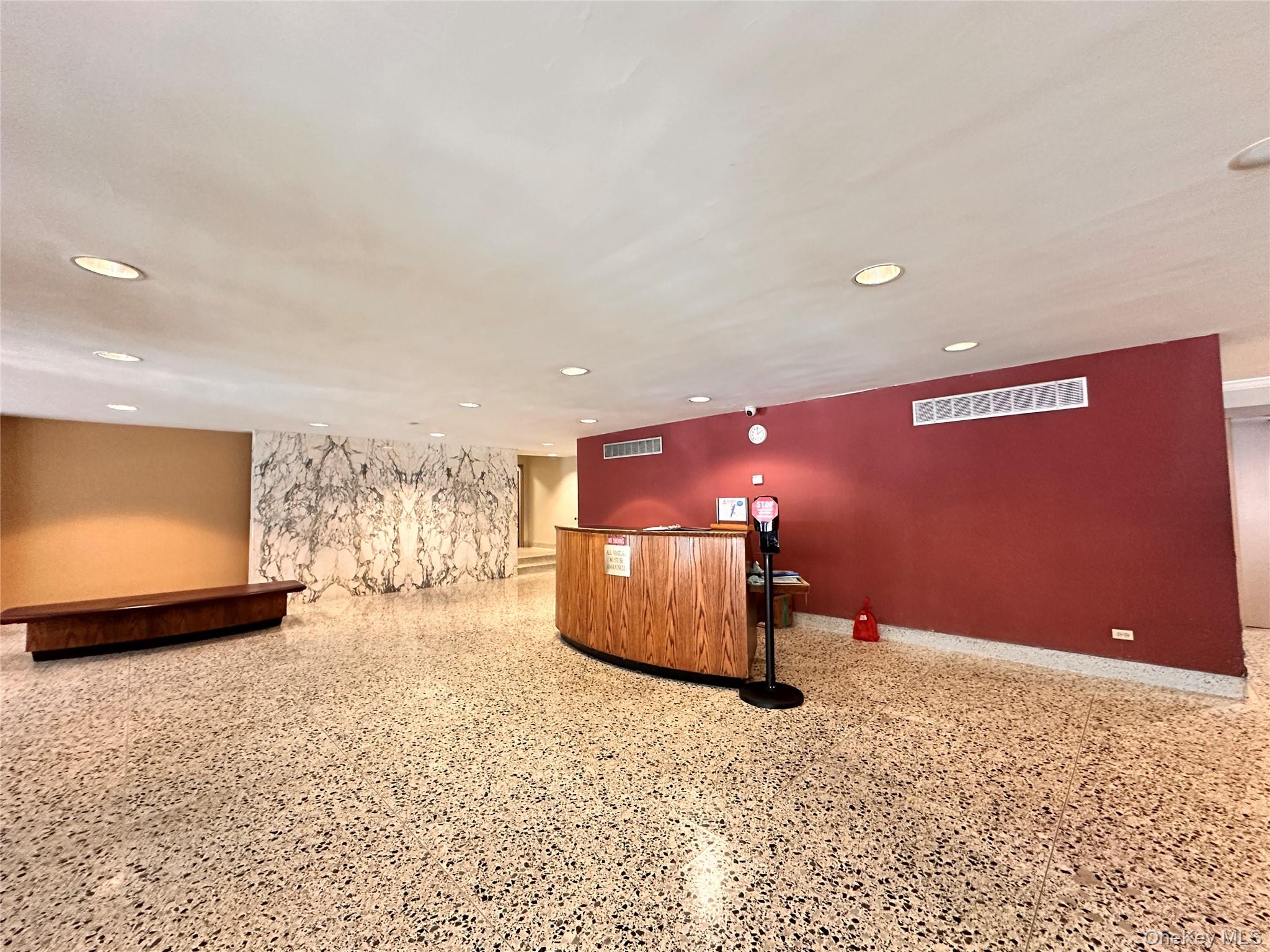 #13 photo, 142-05 Roosevelt Avenue, Flushing , NY 11354