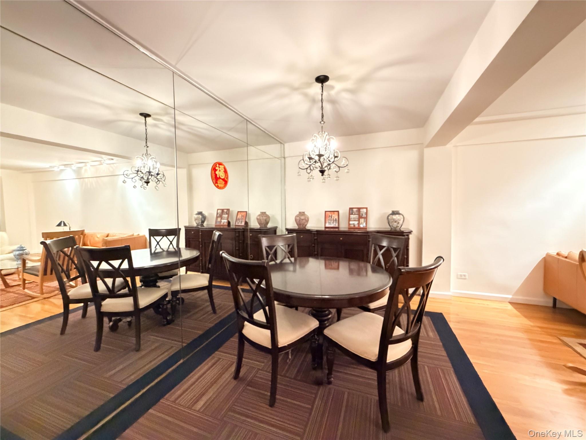 #9 photo, 142-05 Roosevelt Avenue, Flushing , NY 11354