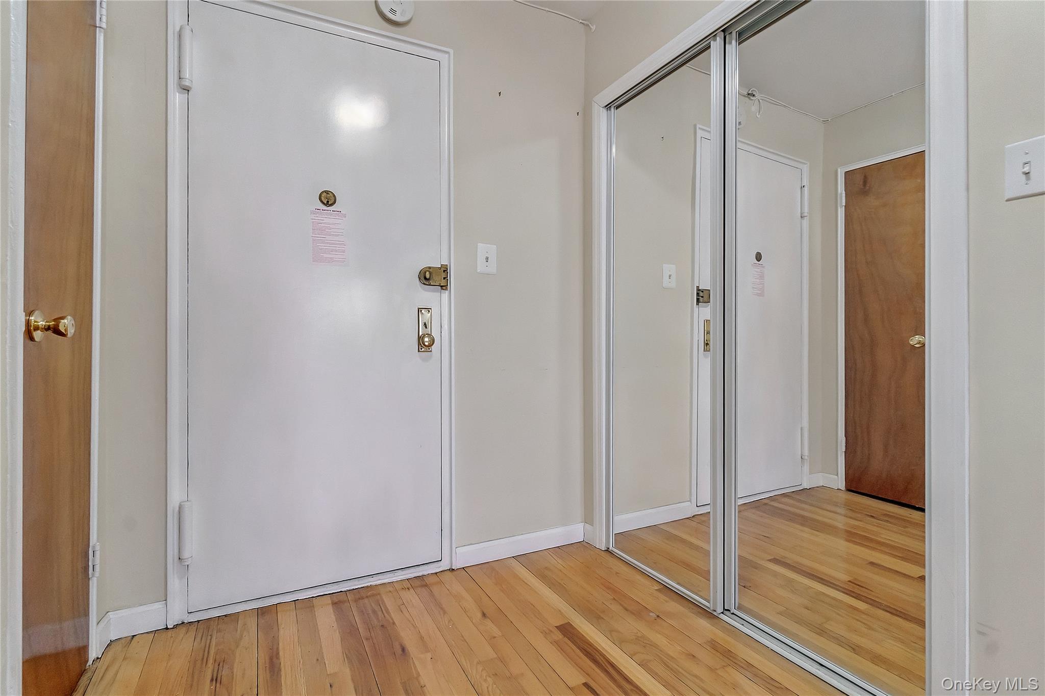 #8 photo, 133 Beach 120th Street, कुईंस Rockaway Park , NY 11694