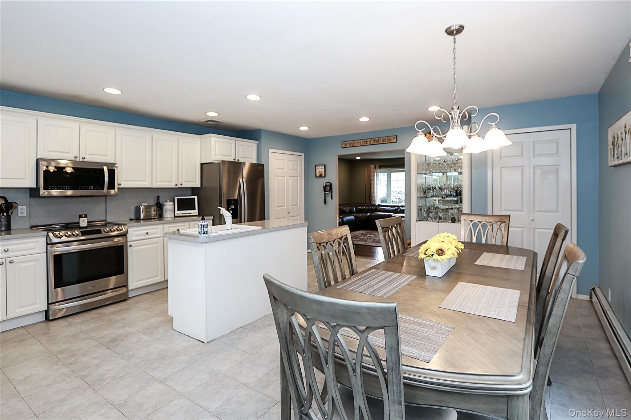 #11 photo, 1817 Gardenia Avenue, North Merrick , NY 11566