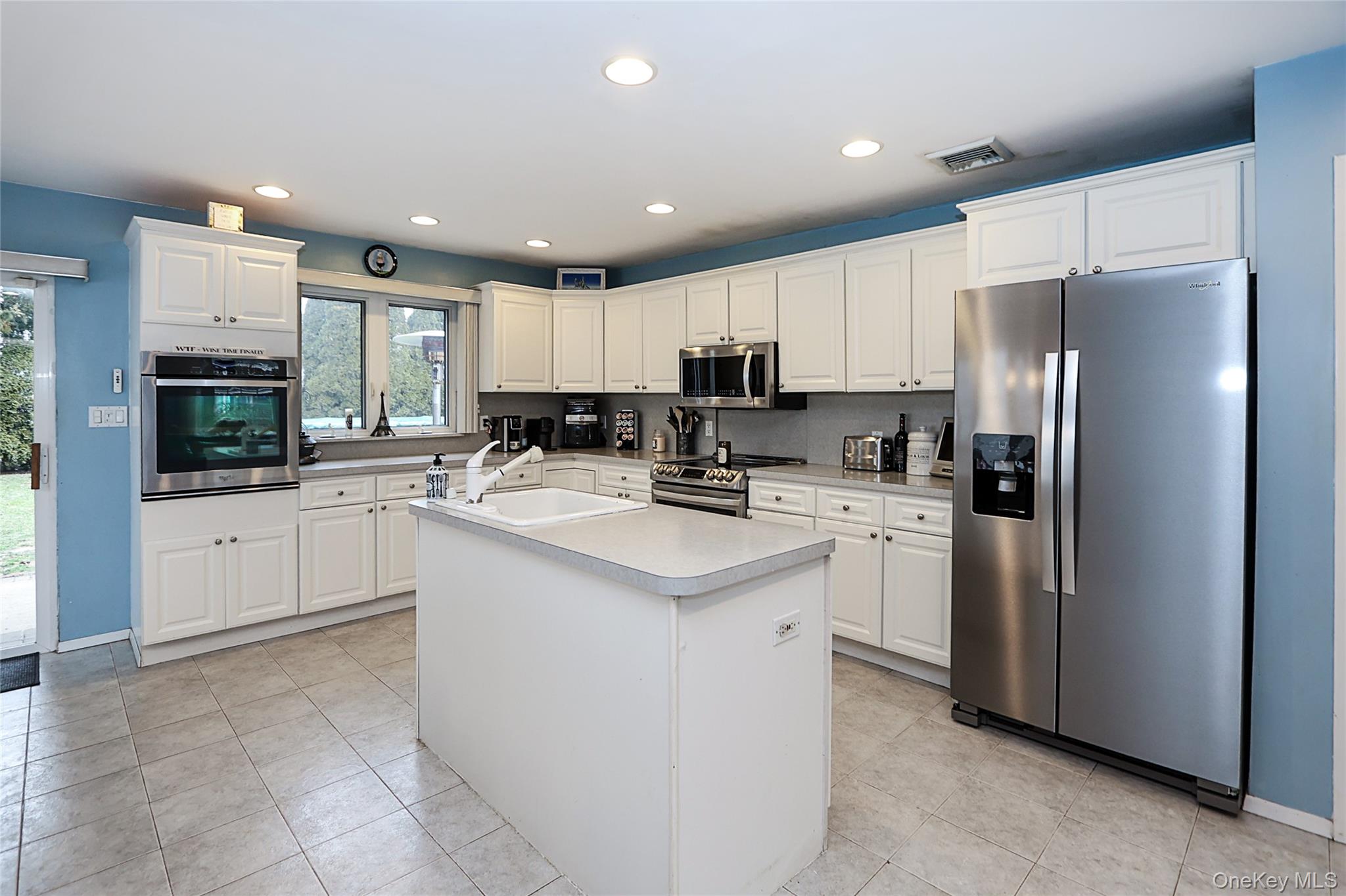 #14 photo, 1817 Gardenia Avenue, North Merrick , NY 11566