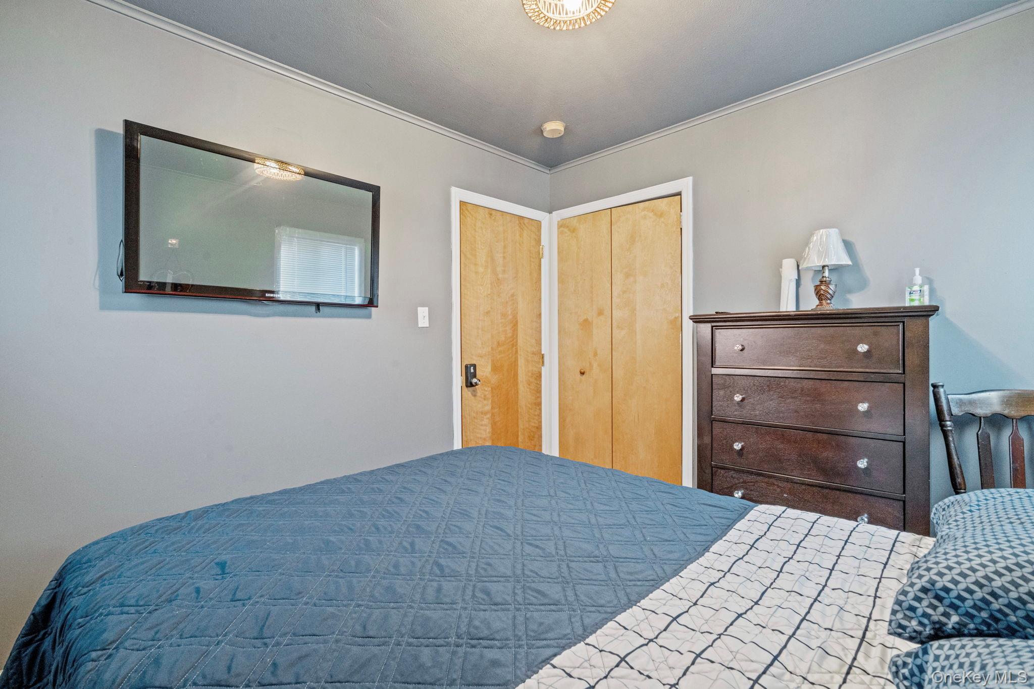 #20 photo, 79 Centerwood Street, West Babylon , NY 11704