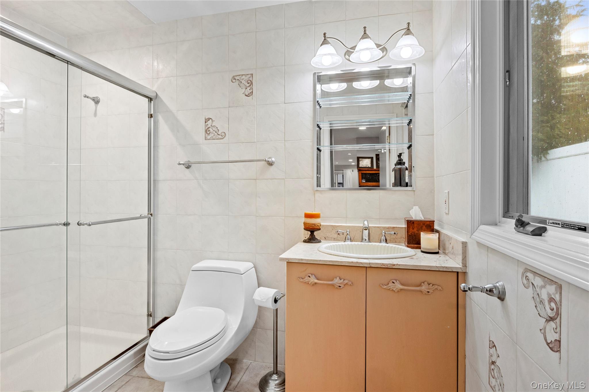 #14 photo, 2686 Frances Street, Bellmore , NY 11710