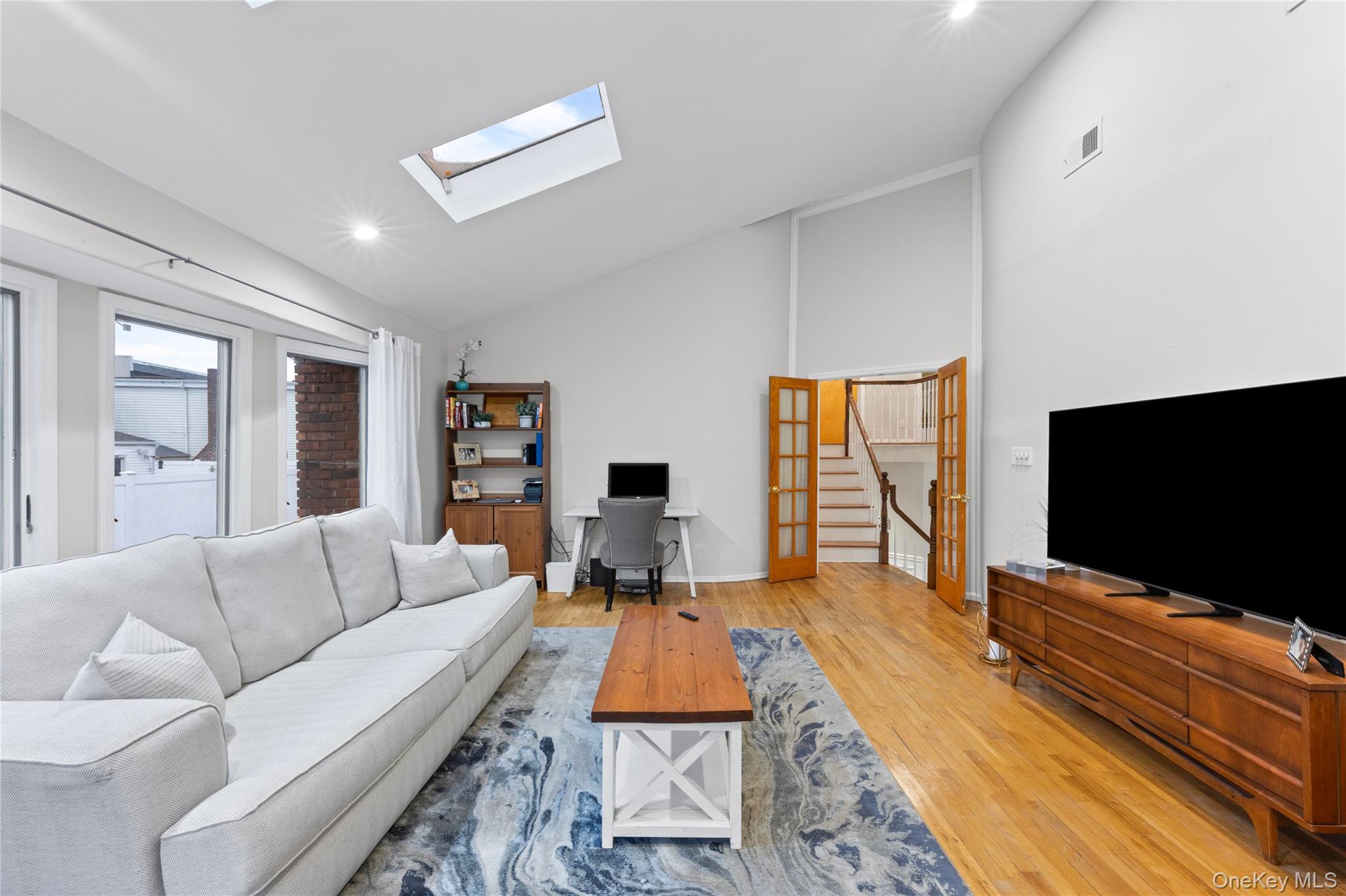 #16 photo, 2686 Frances Street, Bellmore , NY 11710