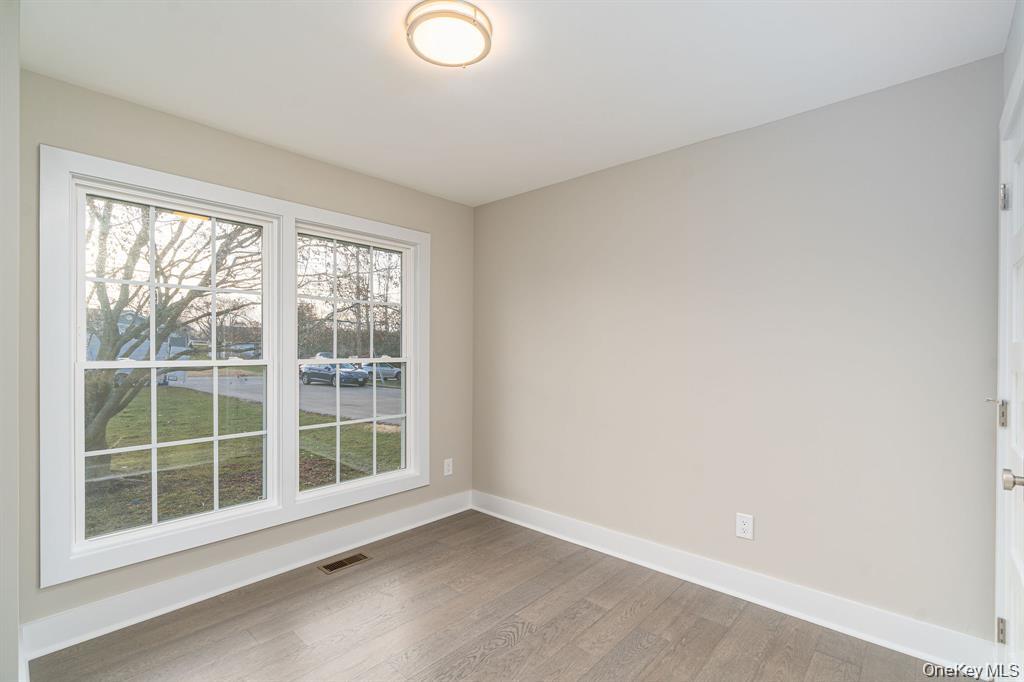 #20 photo, 970 Village Lane, Mattituck , NY 11952