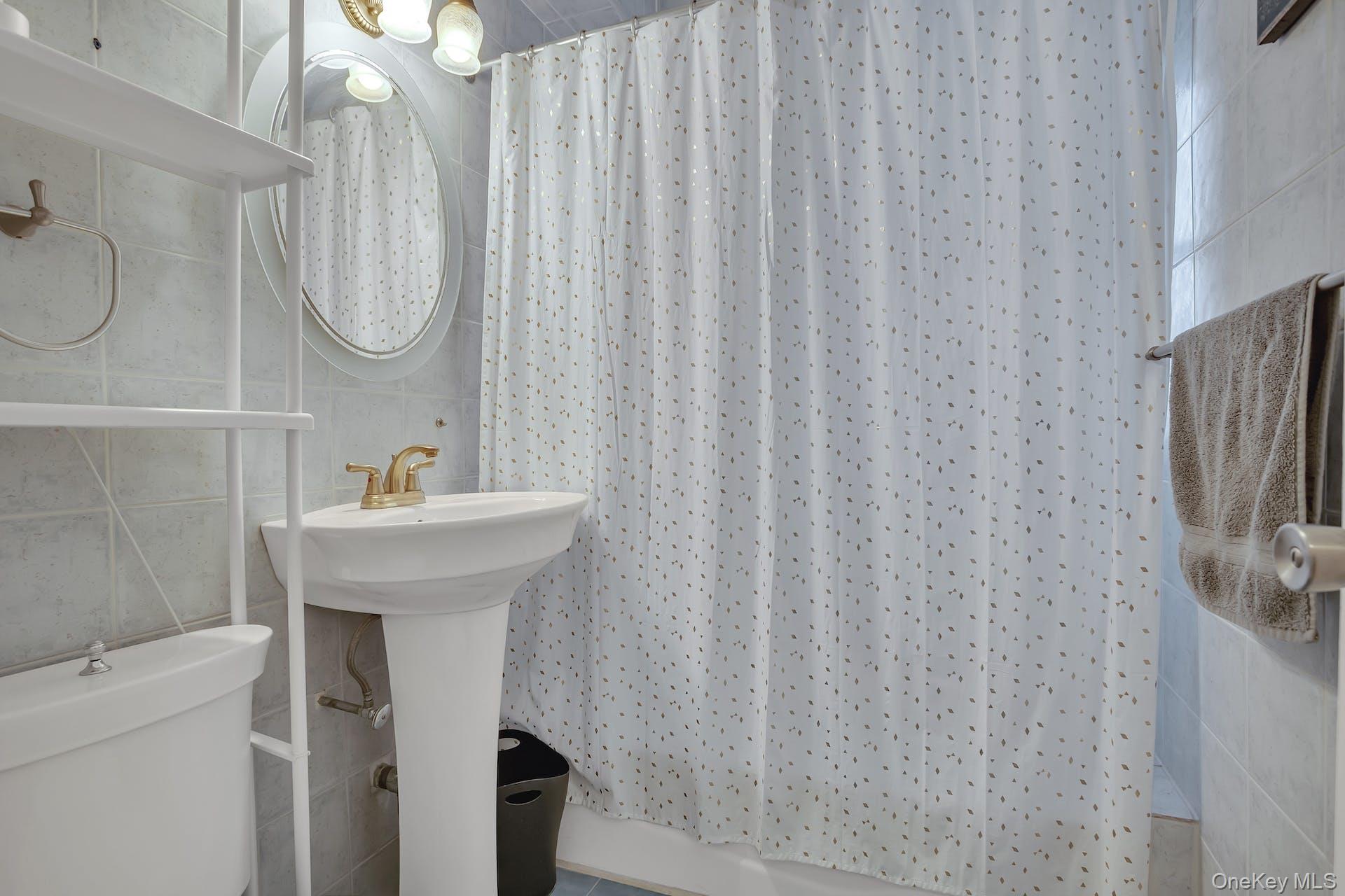 #15 photo, 113-14 72nd Road, Forest Hills , NY 11375