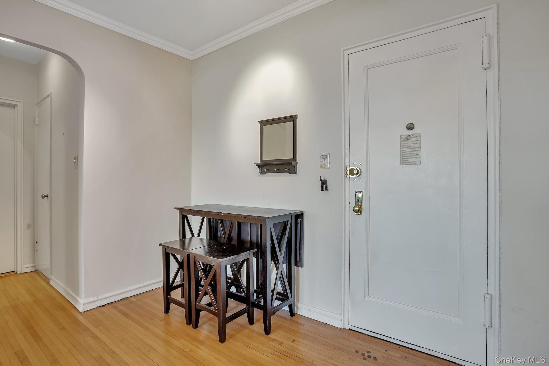 #3 photo, 113-14 72nd Road, Forest Hills , NY 11375