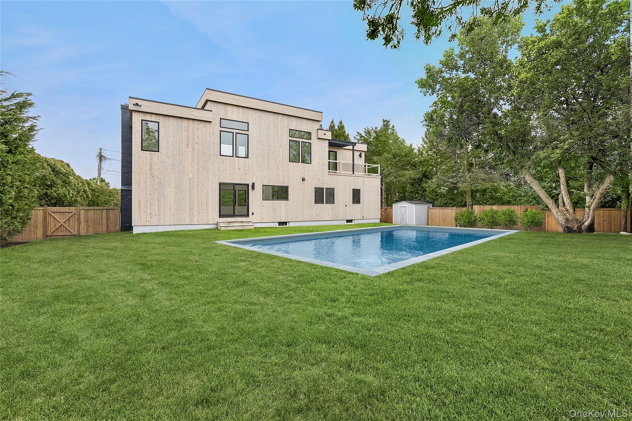 #17 photo, 3 Shore Lane, Westhampton , NY 11977