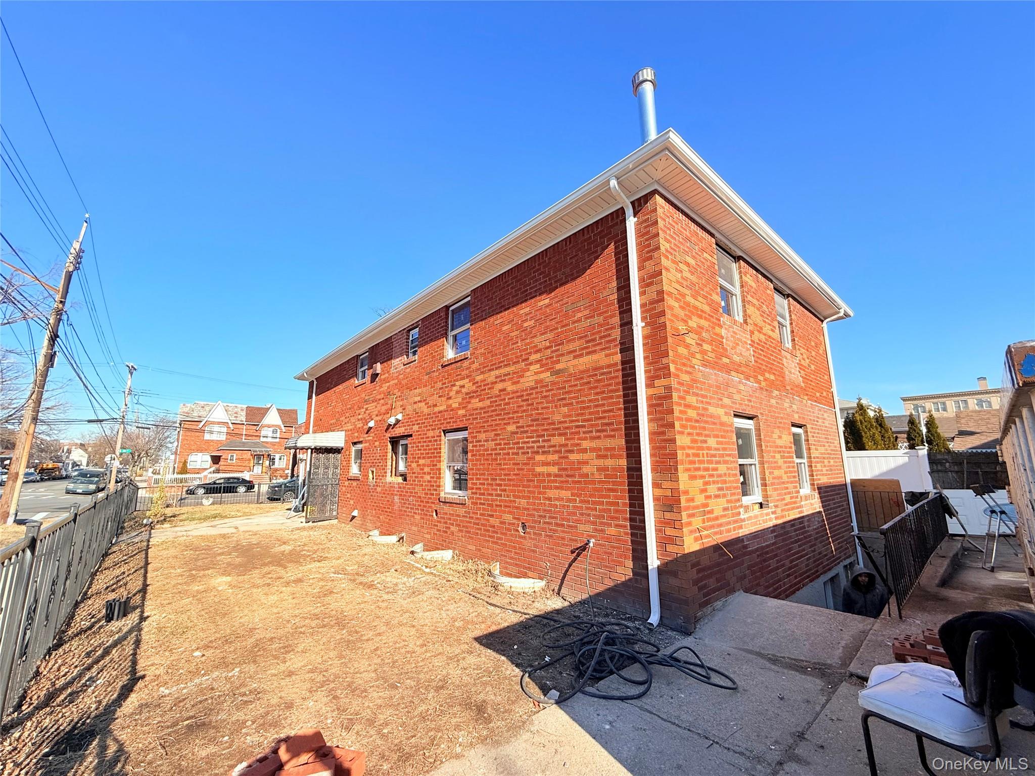 #10 photo, 127-04 115 Avenue, קווינס South Ozone Park , NY 11420