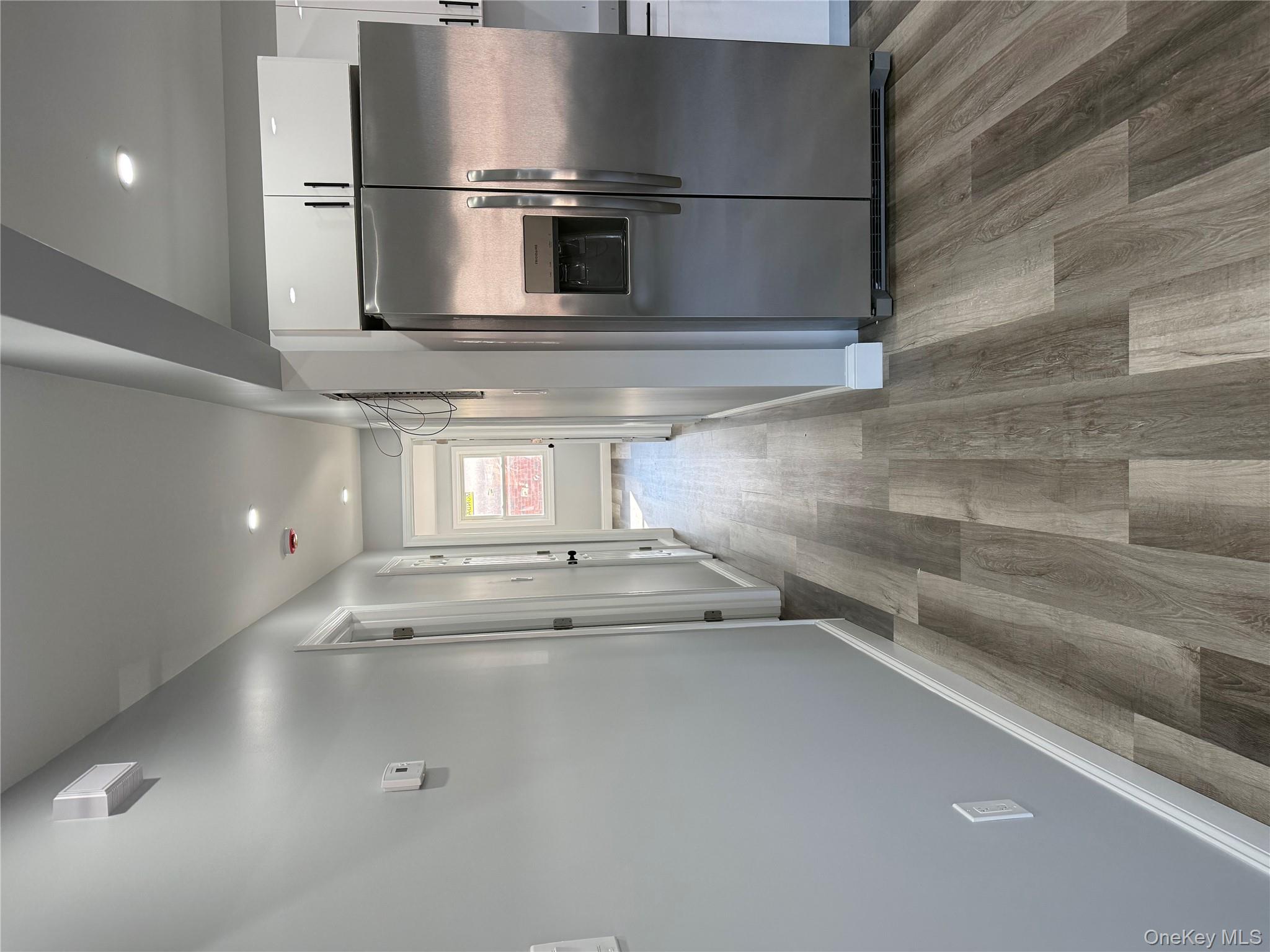 #7 photo, 127-04 115 Avenue, קווינס South Ozone Park , NY 11420