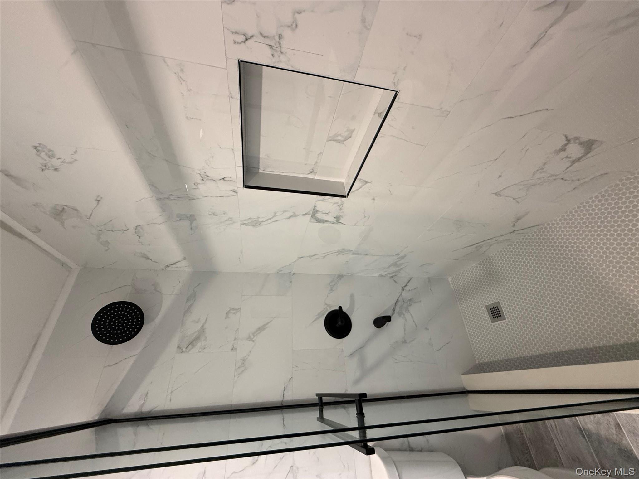 #8 photo, 127-04 115 Avenue, קווינס South Ozone Park , NY 11420