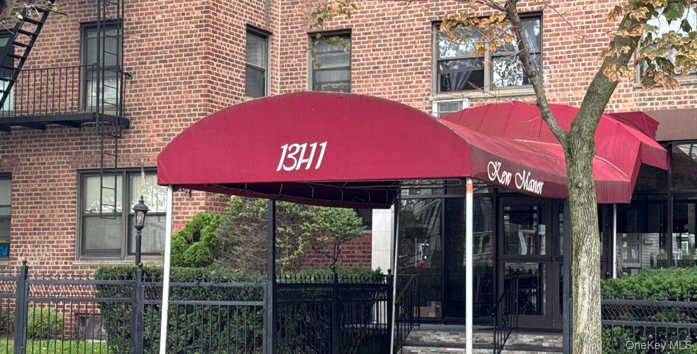 #3 photo, 131-11 Kew Gardens Road, كوينز Richmond Hill , NY 11418