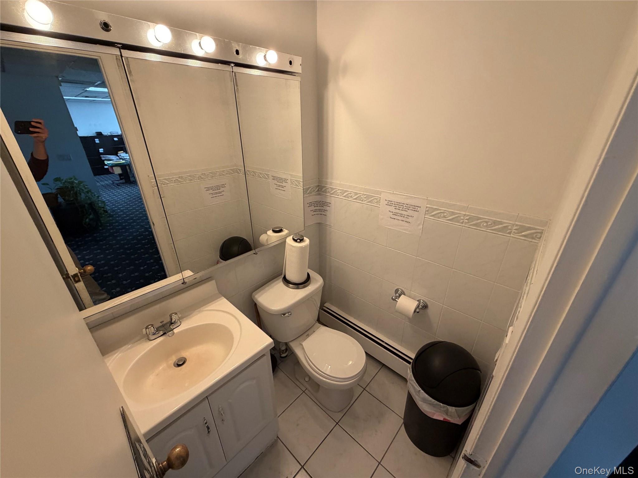 #15 photo, 8030 164th Street, Jamaica , NY 11432