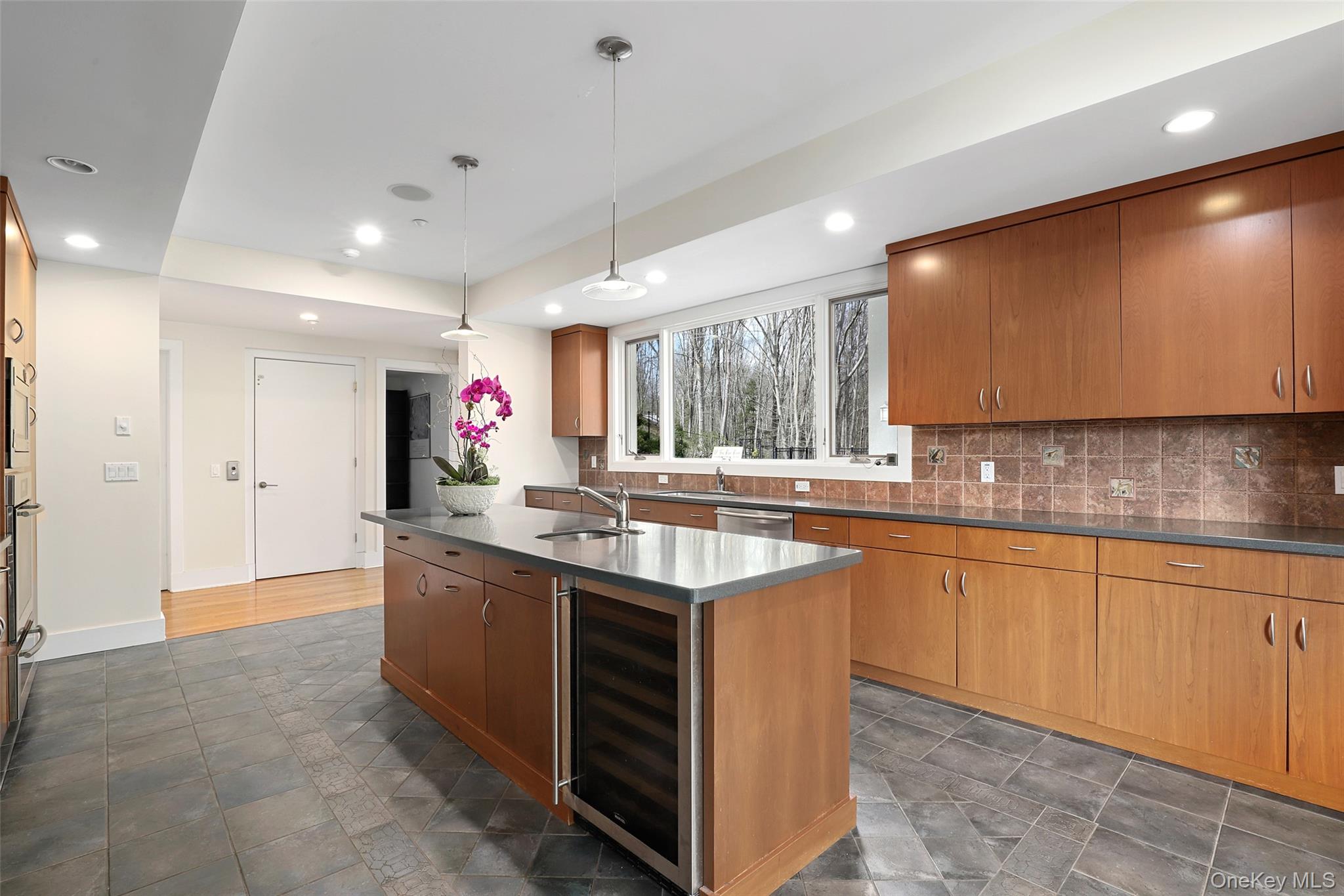 #15 photo, 17 Fox Run Road, Pound Ridge , NY 10576