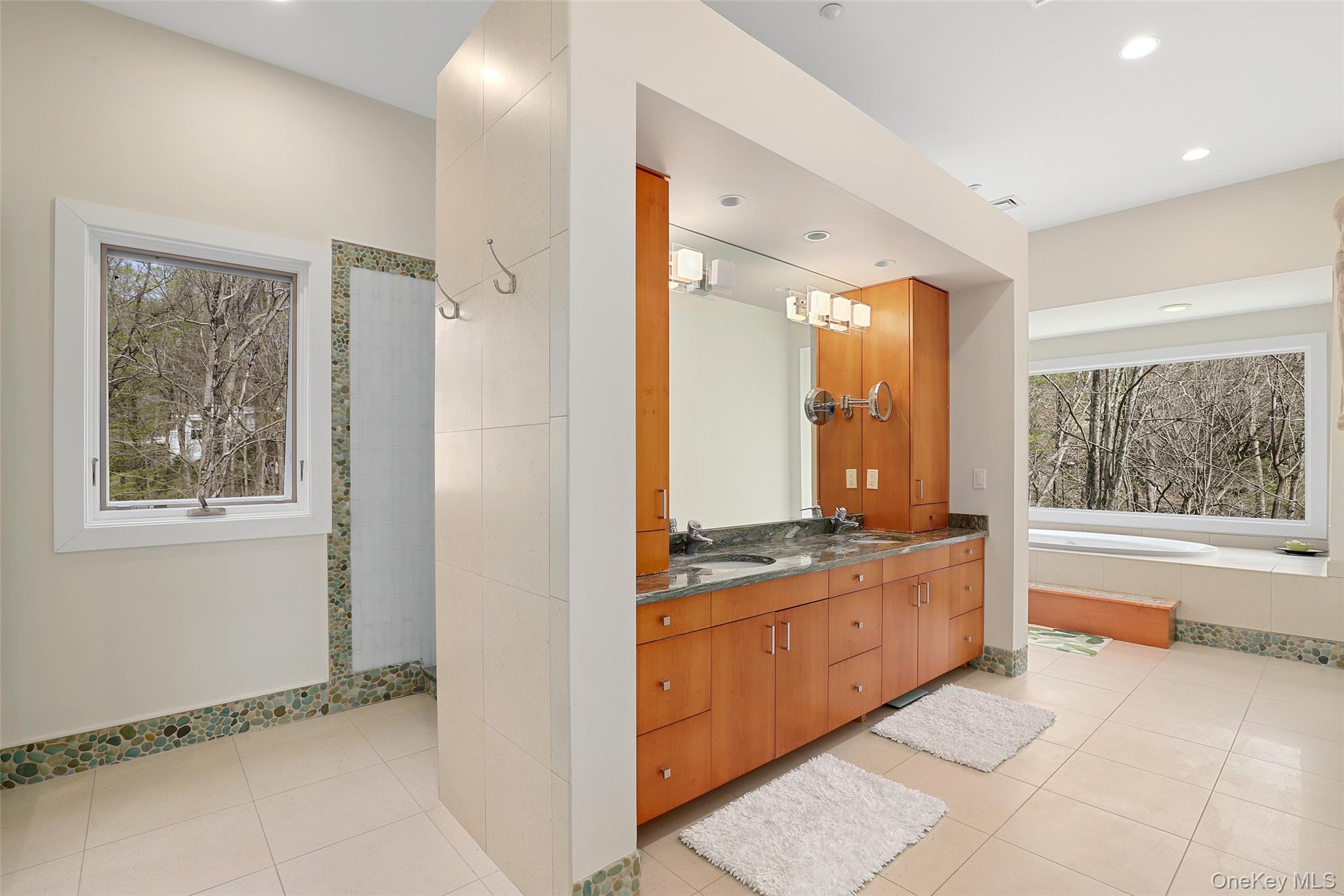 #20 photo, 17 Fox Run Road, Pound Ridge , NY 10576