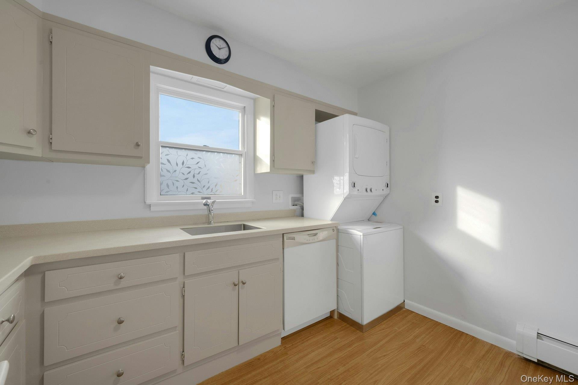 #12 photo, 52 Post Place, Harrison , NY 10528