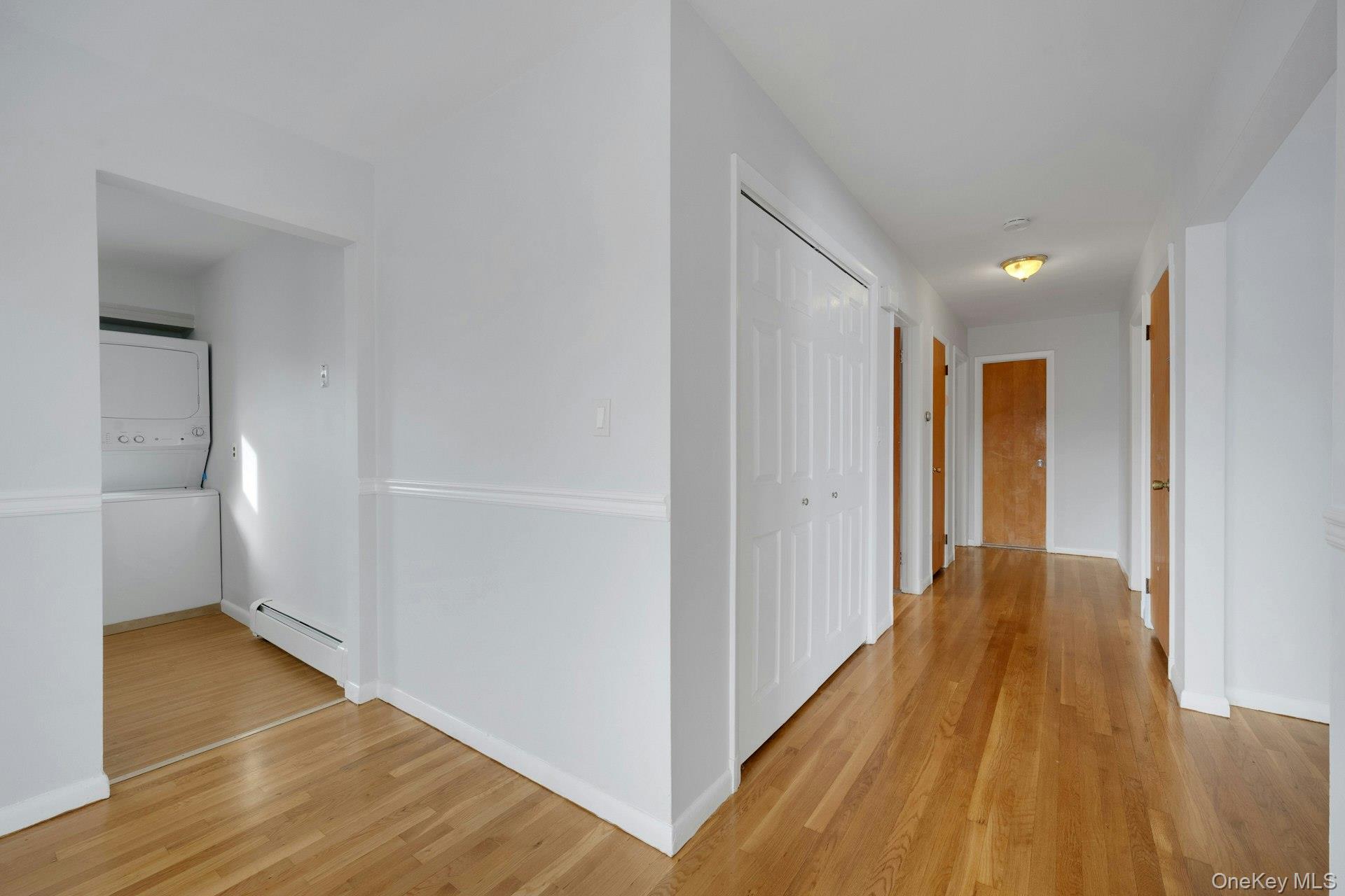 #8 photo, 52 Post Place, Harrison , NY 10528