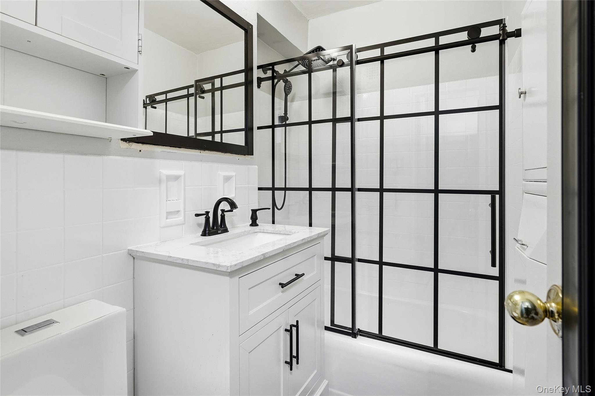 #6 photo, 5800 Arlington Avenue, Bronx , NY 10471