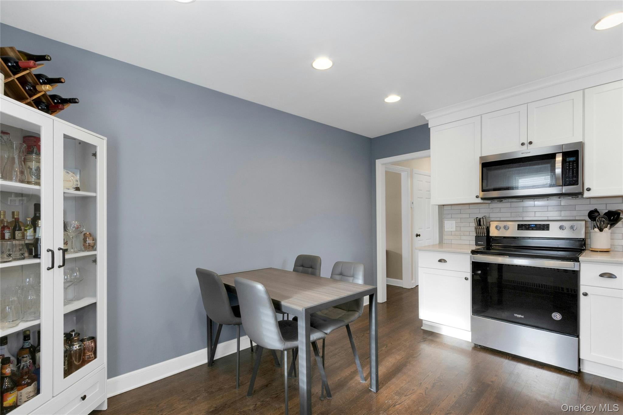 #7 photo, 59 Sylvan Road, Port Chester , NY 10573