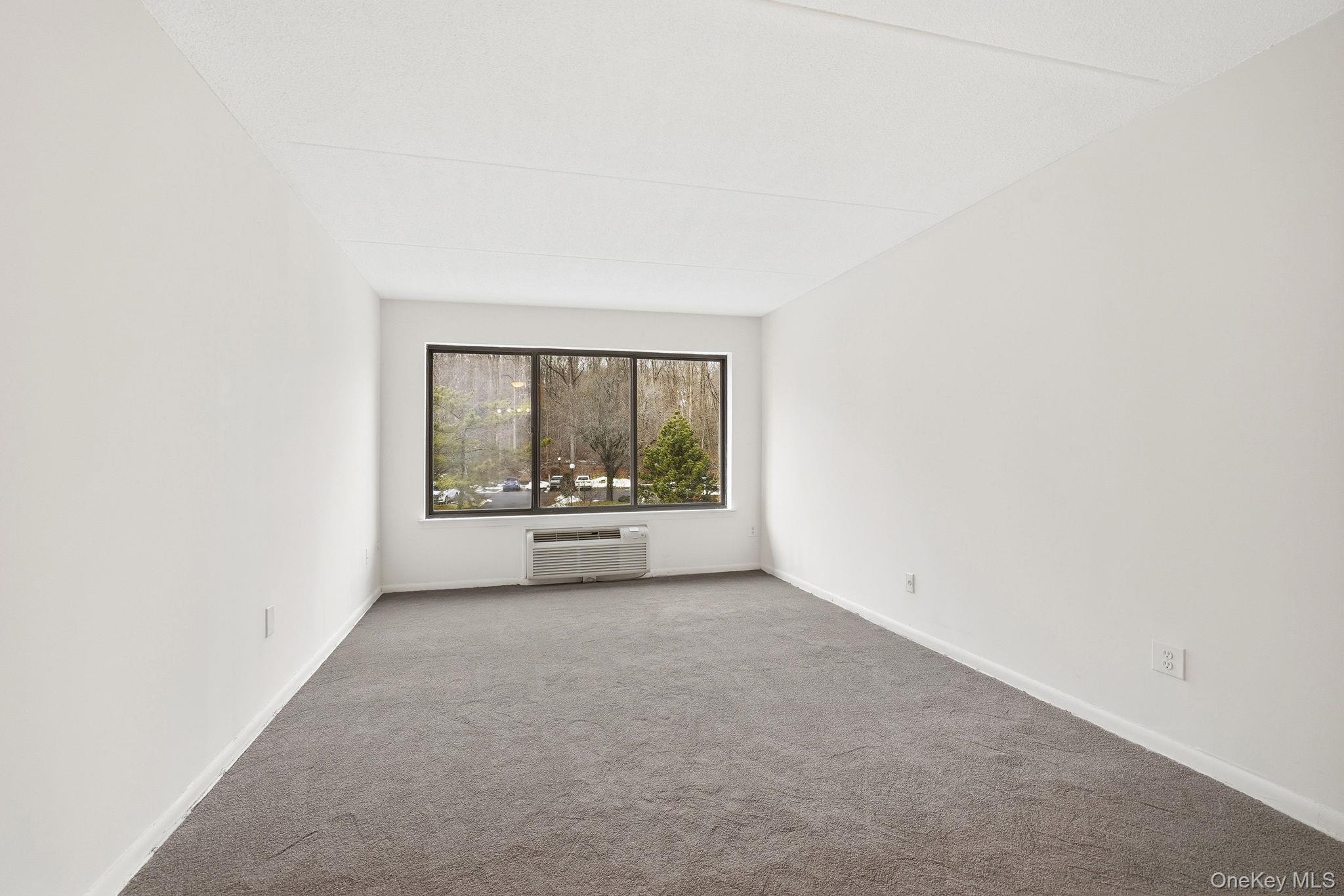 #9 photo, 400 High Point Drive, Hartsdale , NY 10530